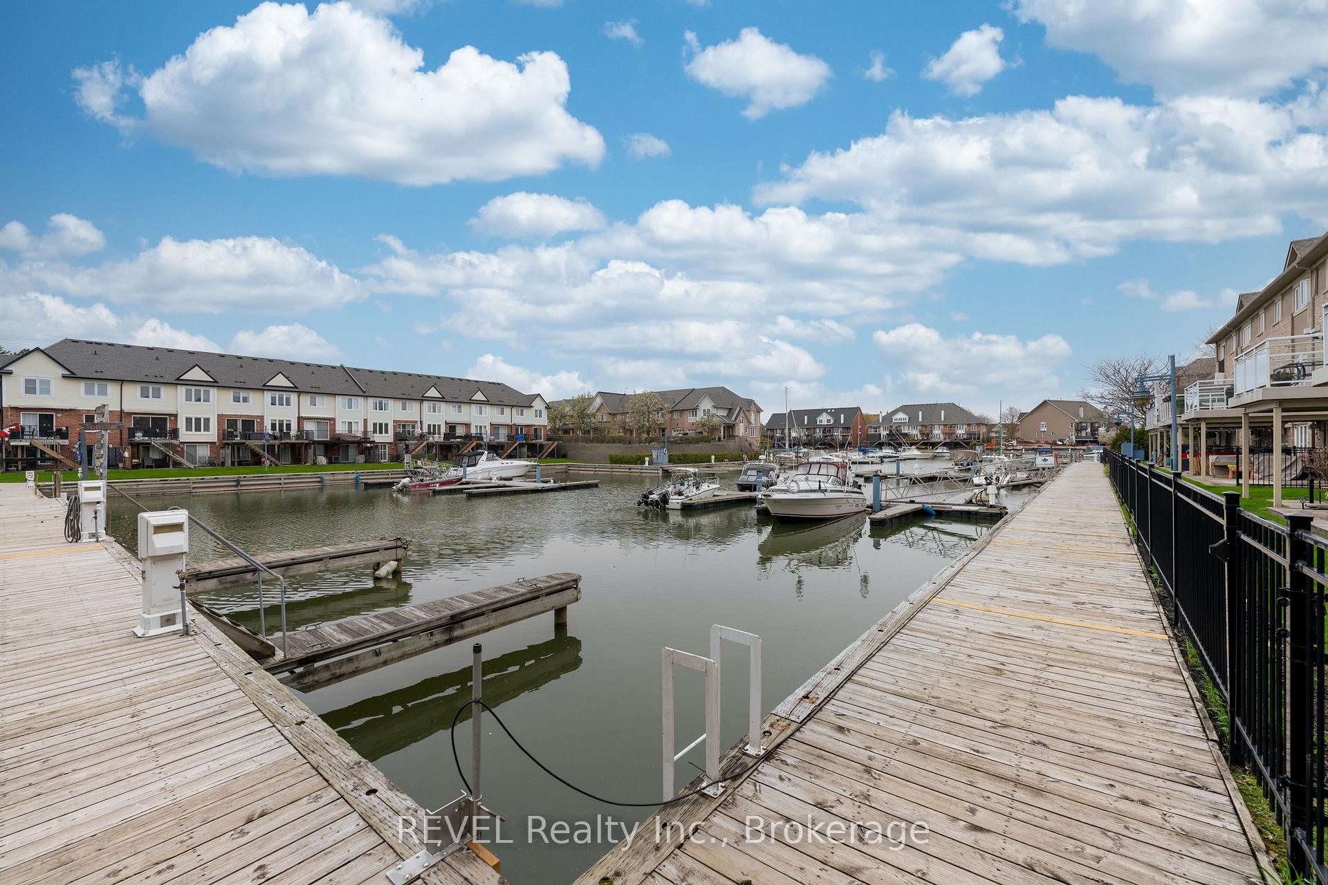 Photo 50 of Unit 20, 31 Sunvale Place, Hamilton, Lakeshore — HOMEH