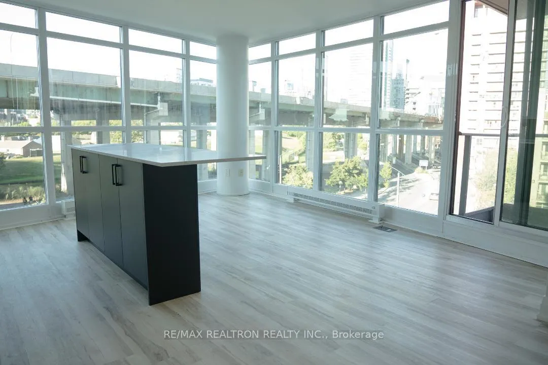 Front of Unit 574, 209 Fort York Boulevard
