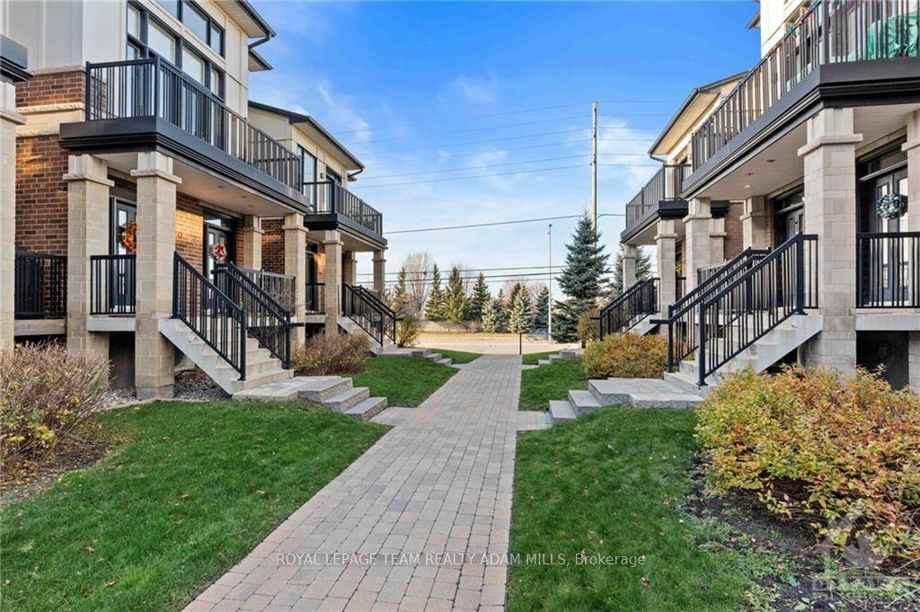 Photo 3 of 224 Pembina, Ottawa, Riverside South/Gloucester Glen — HOMEH