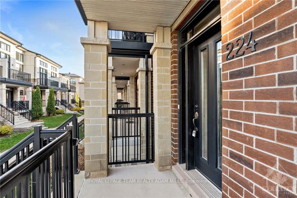 Photo 4 of 224 Pembina, Ottawa, Riverside South/Gloucester Glen — HOMEH