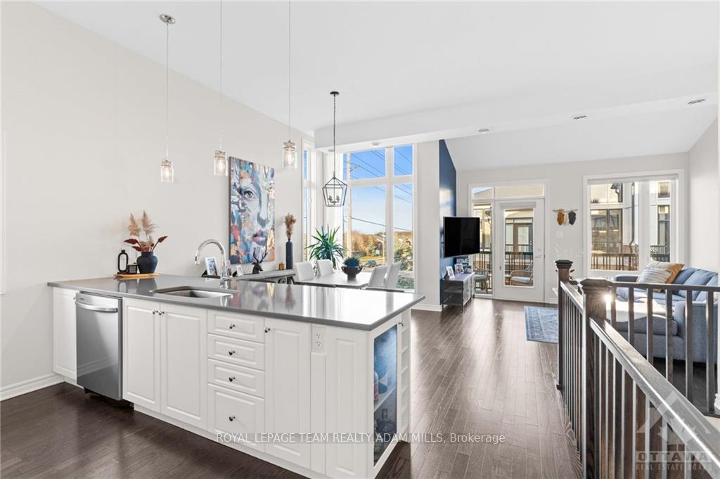 Photo 7 of 224 Pembina, Ottawa, Riverside South/Gloucester Glen — HOMEH