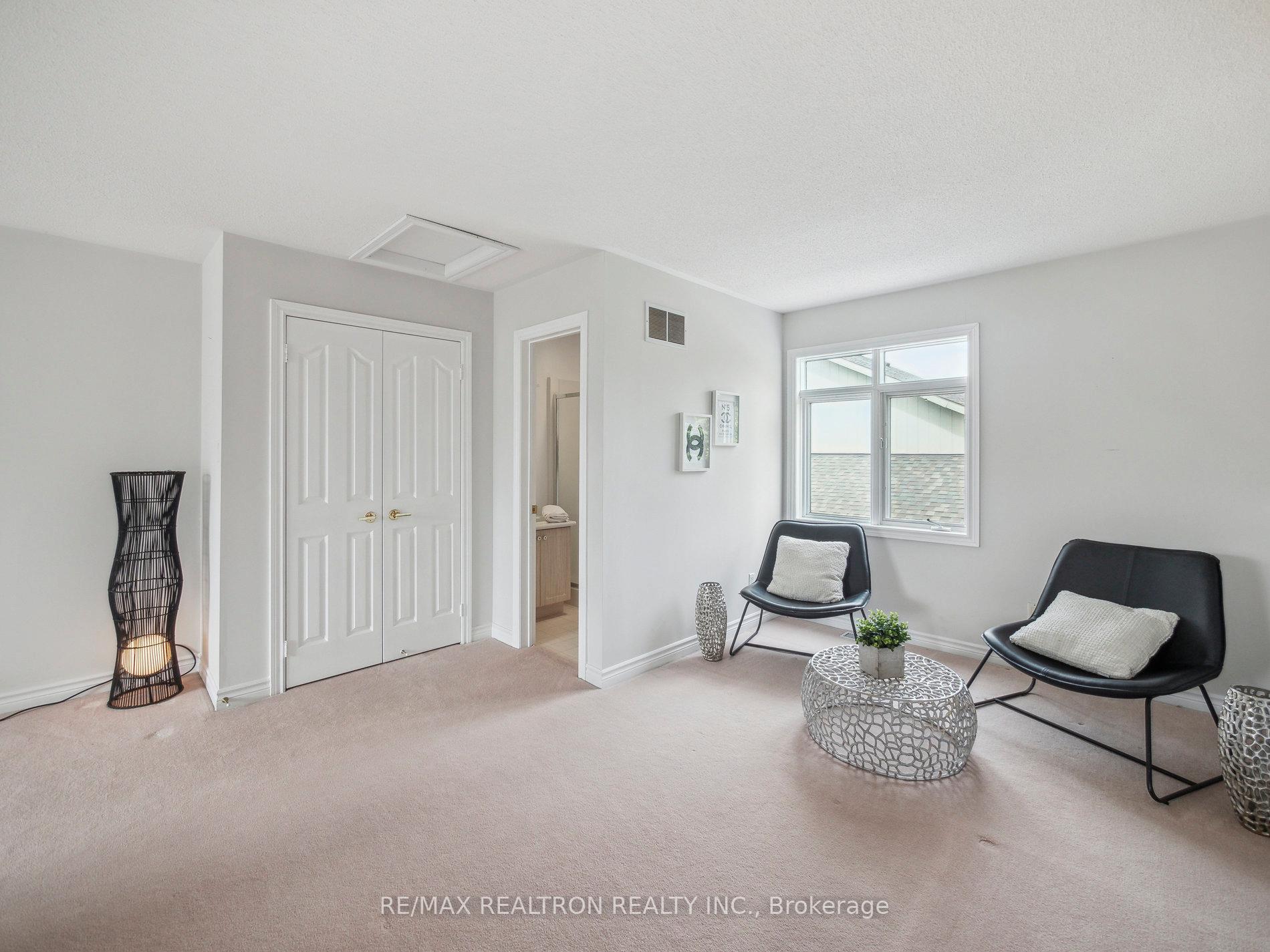Photo 17 of 3 Wood Duck Island Way, Markham, Greensborough — HOMEH