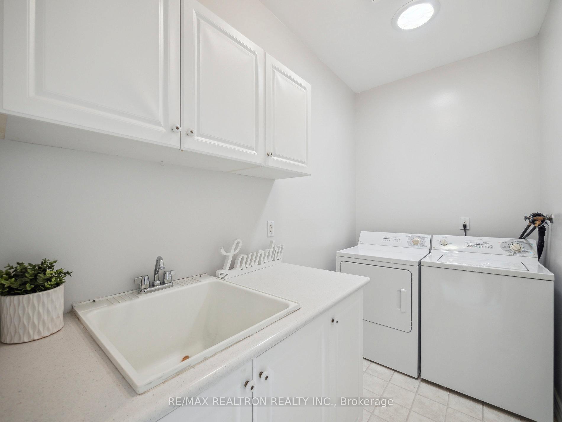 Photo 21 of 3 Wood Duck Island Way, Markham, Greensborough — HOMEH