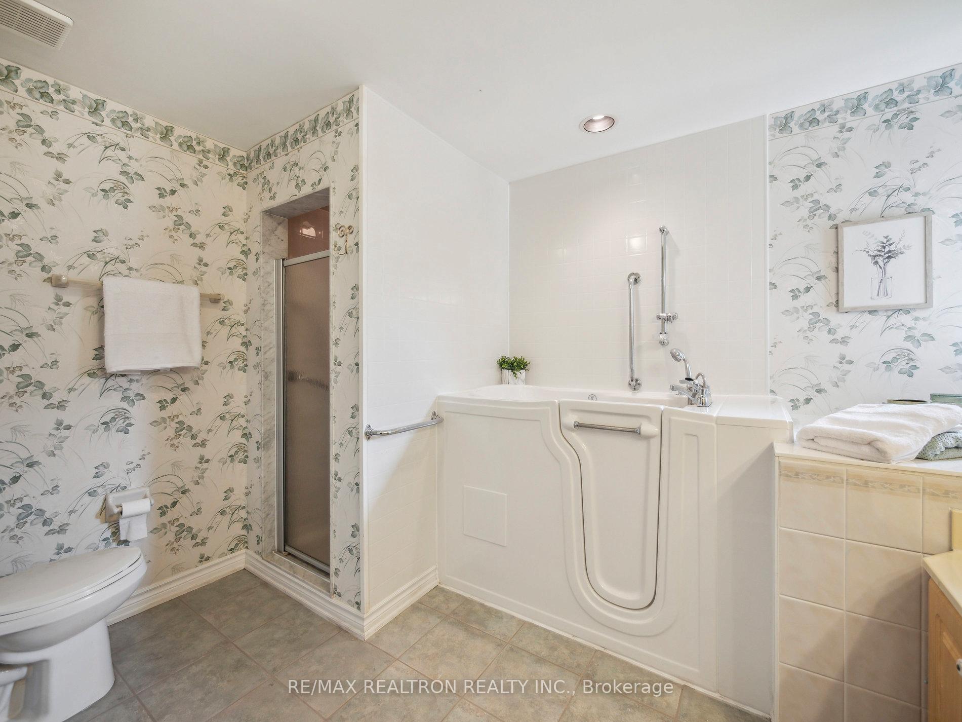 Photo 30 of 3 Wood Duck Island Way, Markham, Greensborough — HOMEH