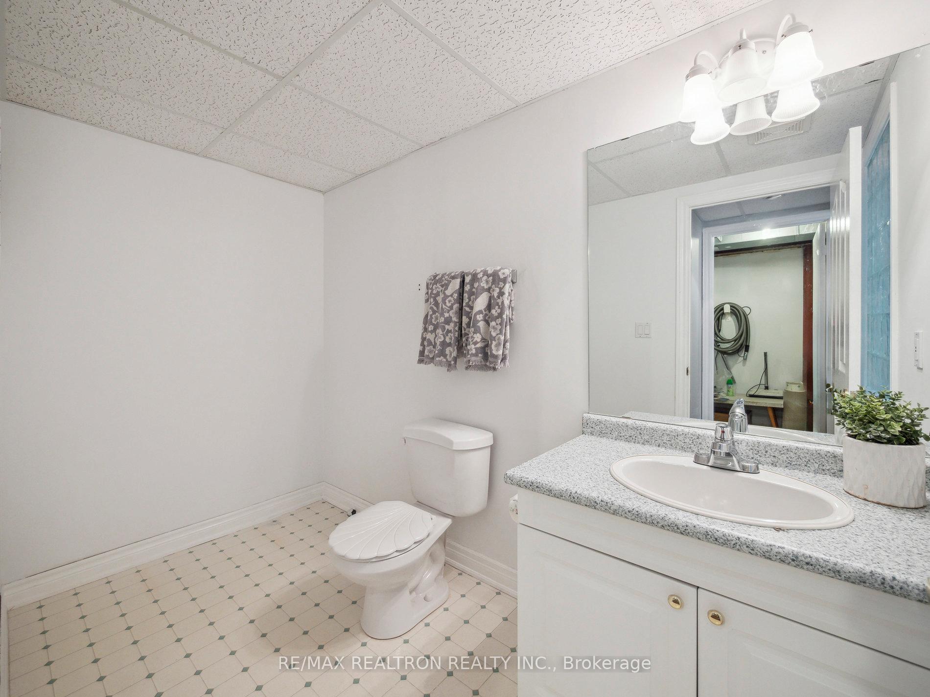 Photo 43 of 3 Wood Duck Island Way, Markham, Greensborough — HOMEH