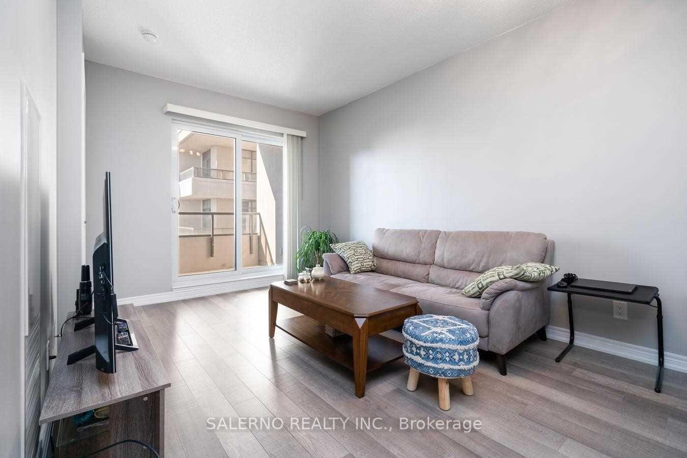 Photo 11 of Unit 1115, 9255 Jane Street, Vaughan, Maple — HOMEH