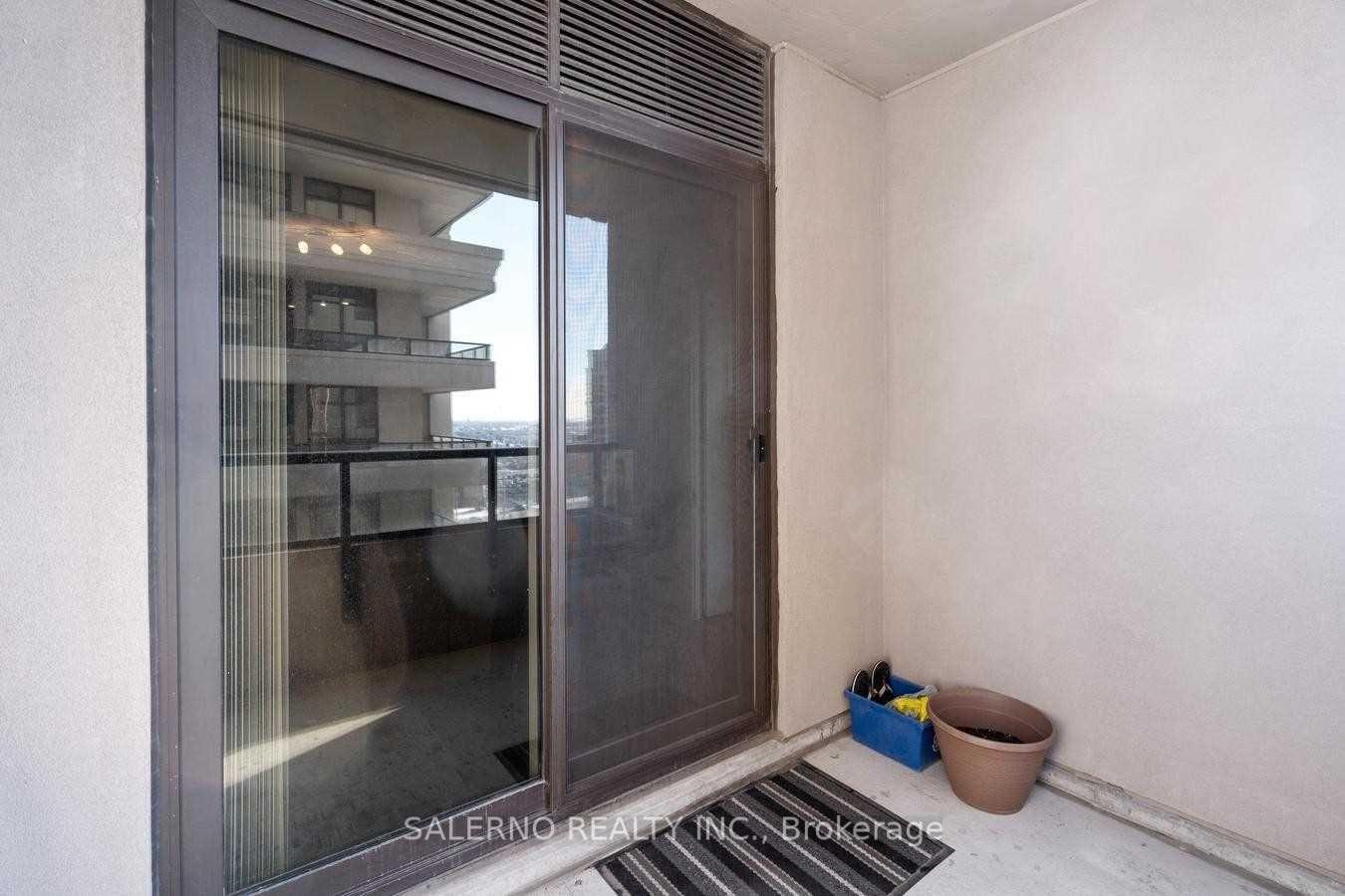 Photo 20 of Unit 1115, 9255 Jane Street, Vaughan, Maple — HOMEH