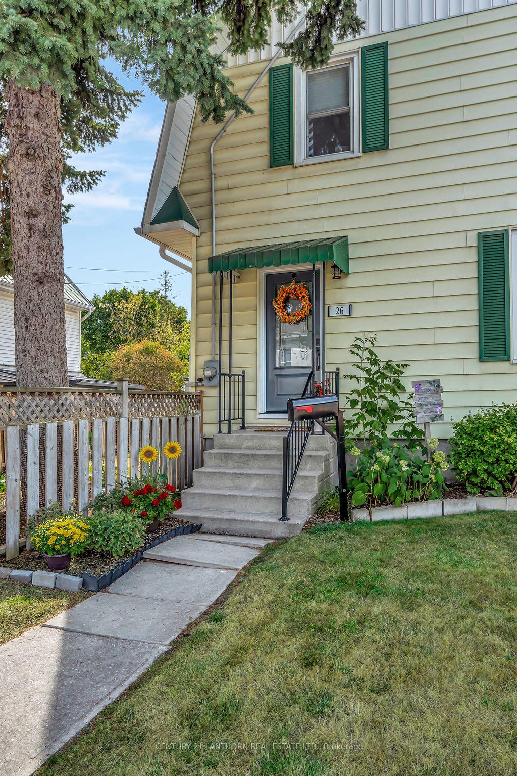Photo 3 of 26 Everett Street, Belleville, Belleville Ward — HOMEH