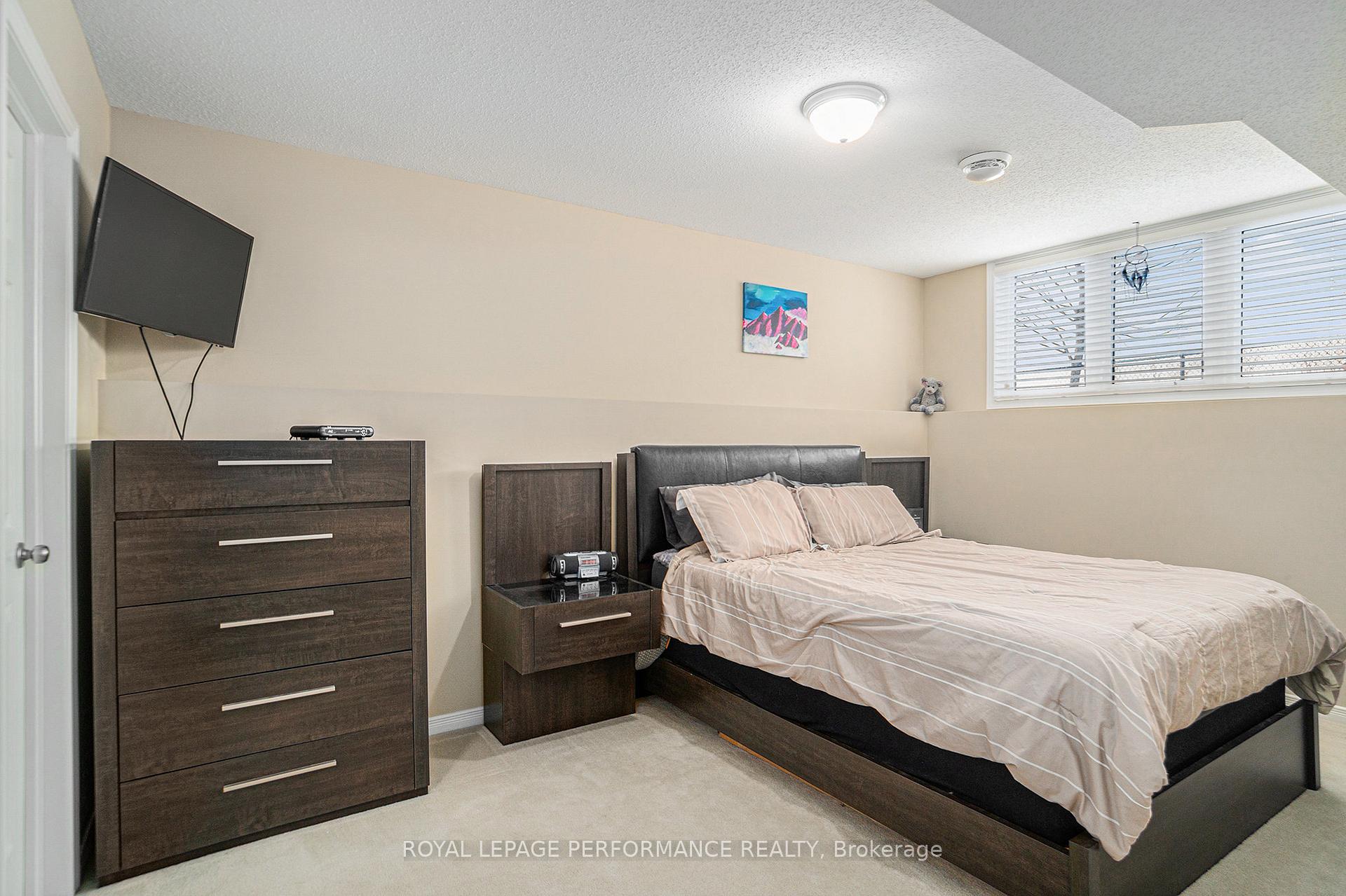 Photo 20 of 314 Galston, Ottawa, Mer Bleue/Bradley Estates/Anderson Park — HOMEH