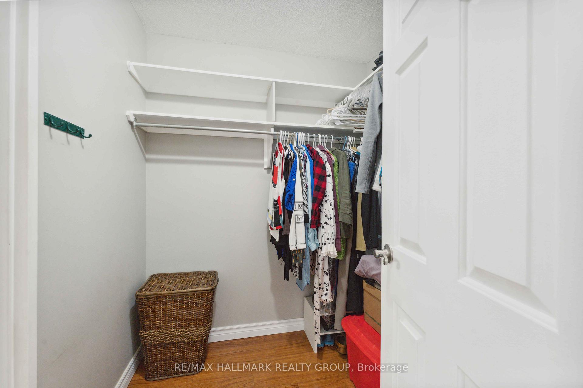 Photo 13 of Unit 308, 470 Laurier Avenue W, Ottawa, Ottawa Centre — HOMEH