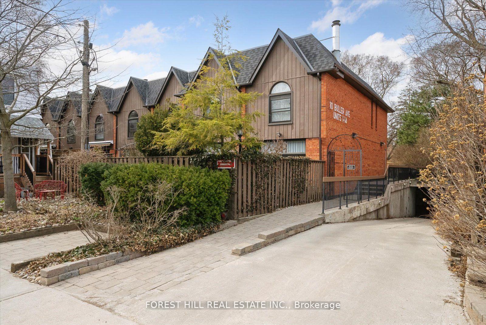 Photo 3 of Unit Th3, 10 Buller Avenue, Toronto, The Beaches — HOMEH