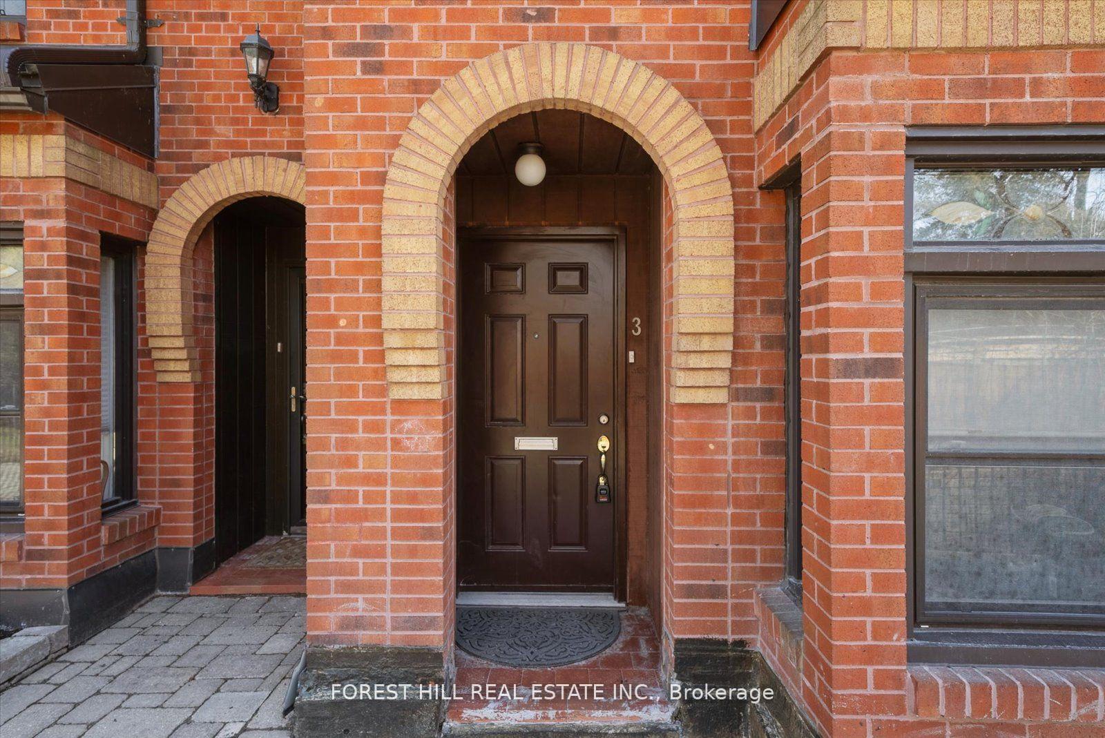 Photo 4 of Unit Th3, 10 Buller Avenue, Toronto, The Beaches — HOMEH