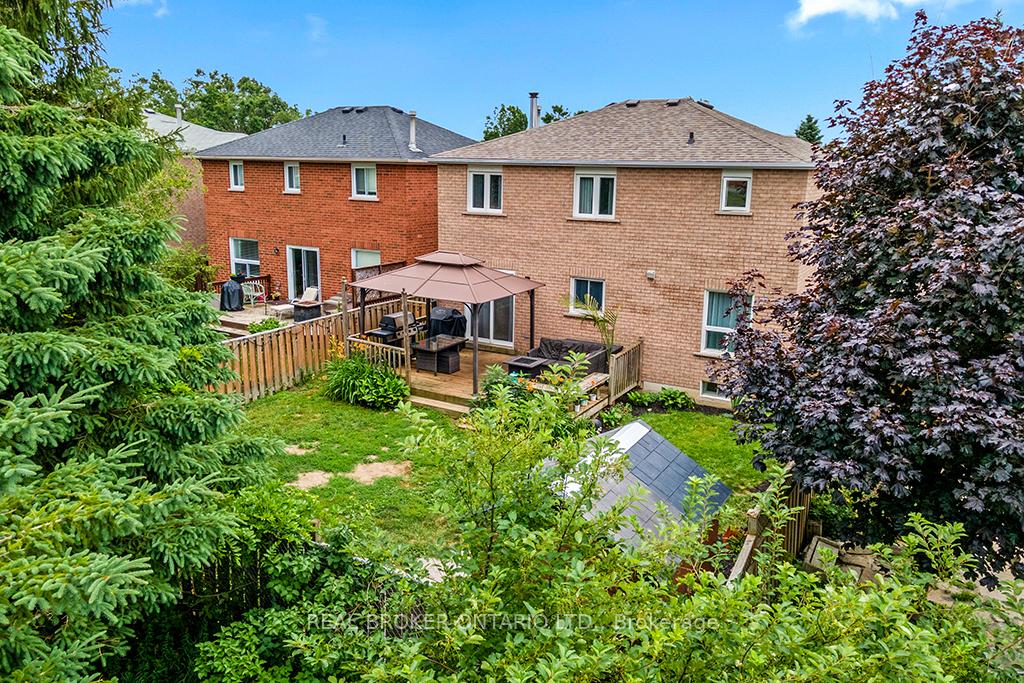 Photo 6 of 48 Mcveigh Drive, Barrie, Northwest — HOMEH