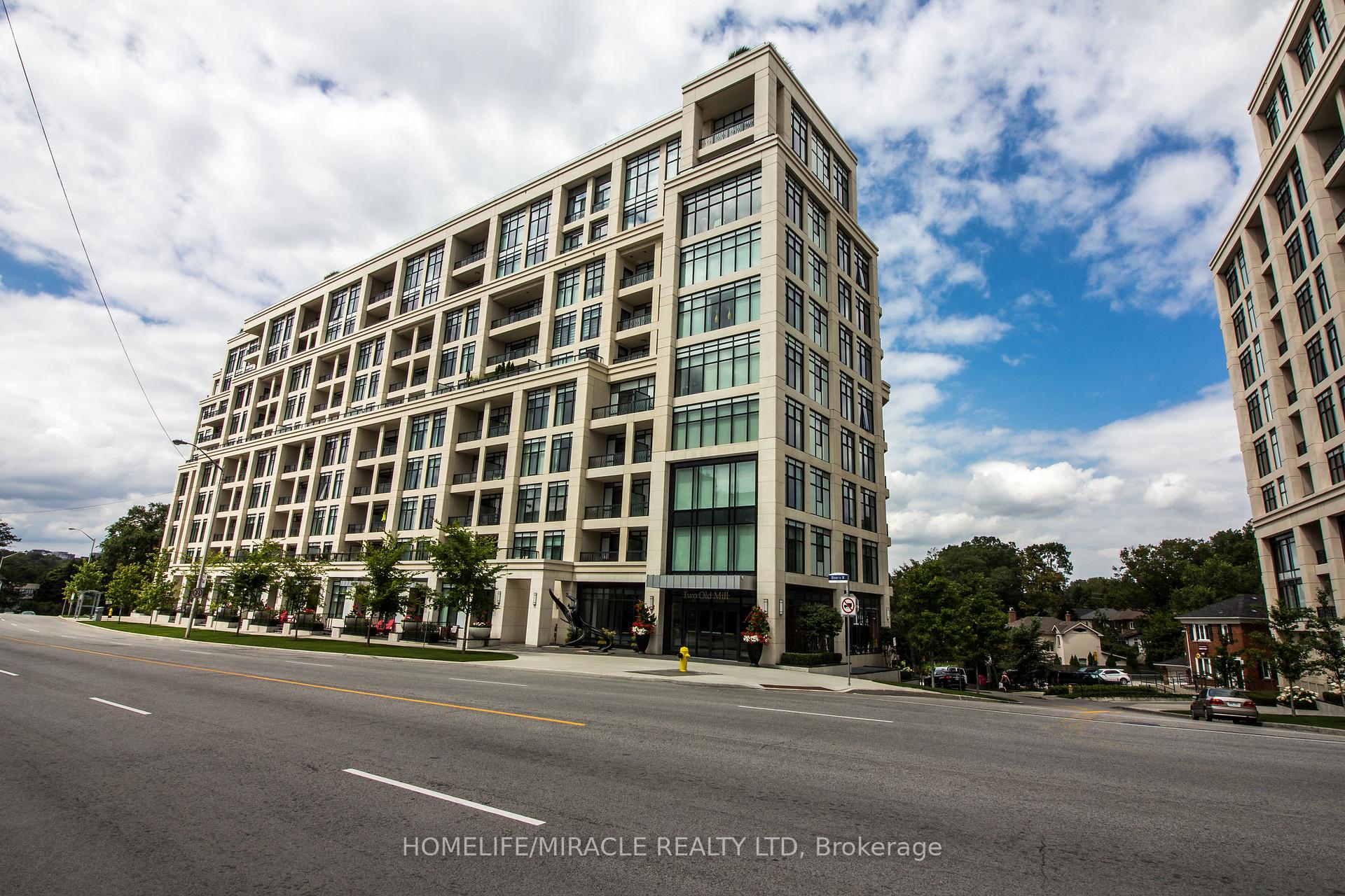 Front of Unit 428, 2 Old Mill Drive
