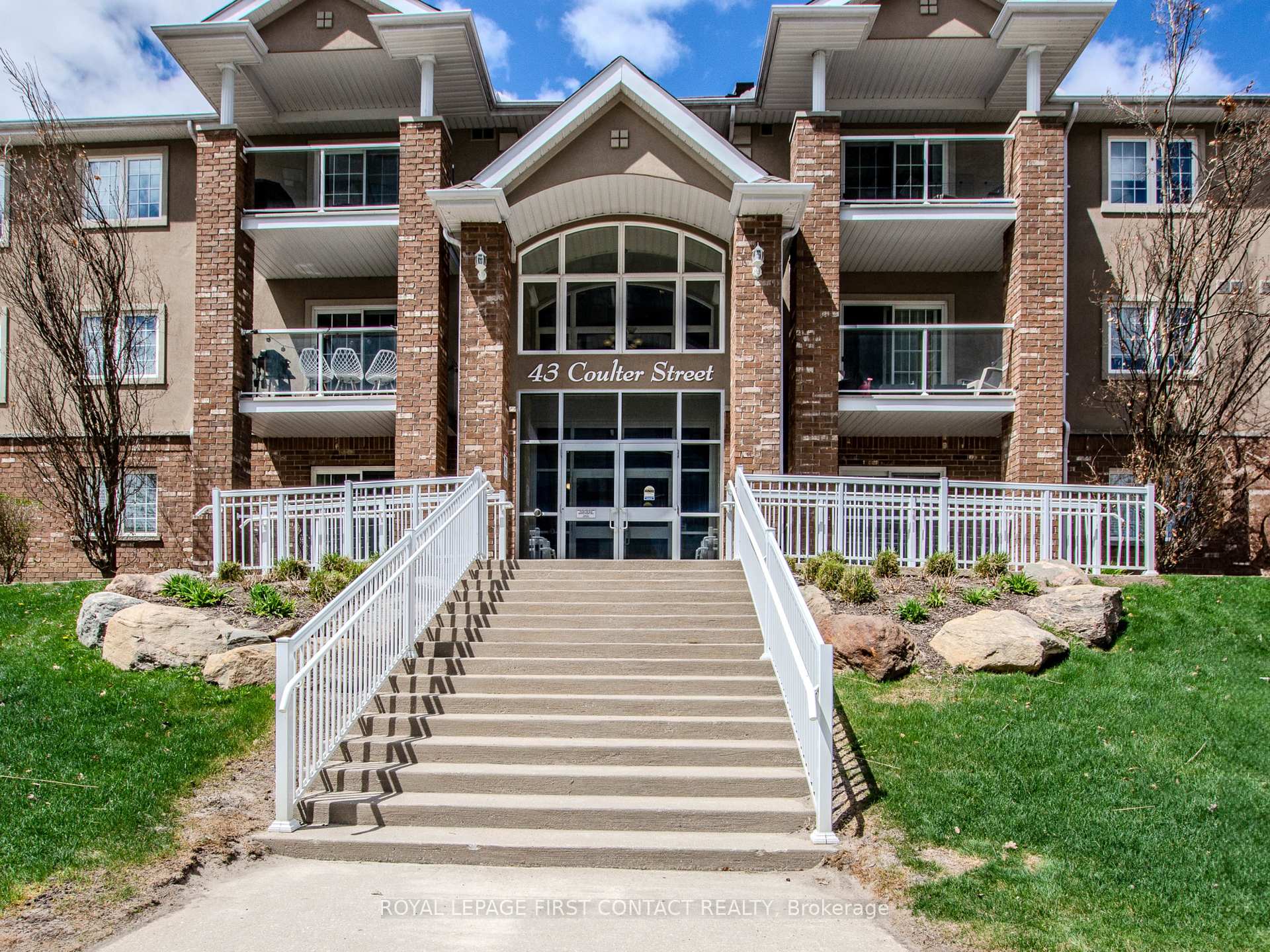 Photo 2 of Unit 18, 43 Coulter Street, Barrie, Sunnidale — HOMEH