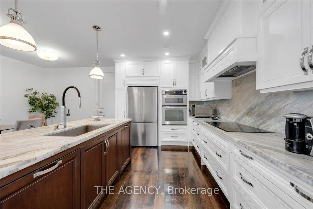 Photo 15 of Unit PH15, 70 Roehampton Avenue, Toronto, Mount Pleasant West — HOMEH