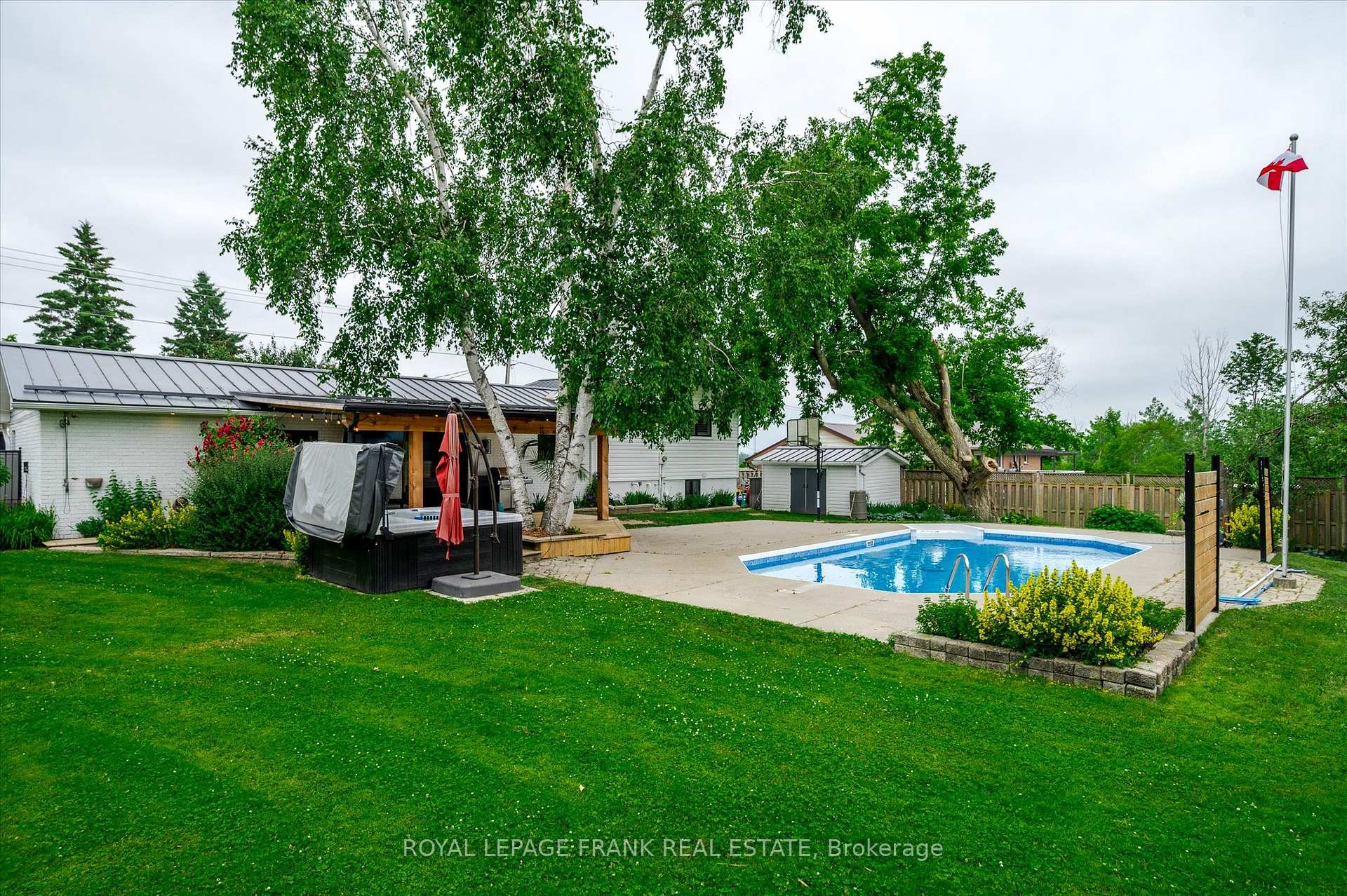 Photo 2 of 1954 Cathcart Crescent, Cavan Monaghan, Cavan Twp — HOMEH