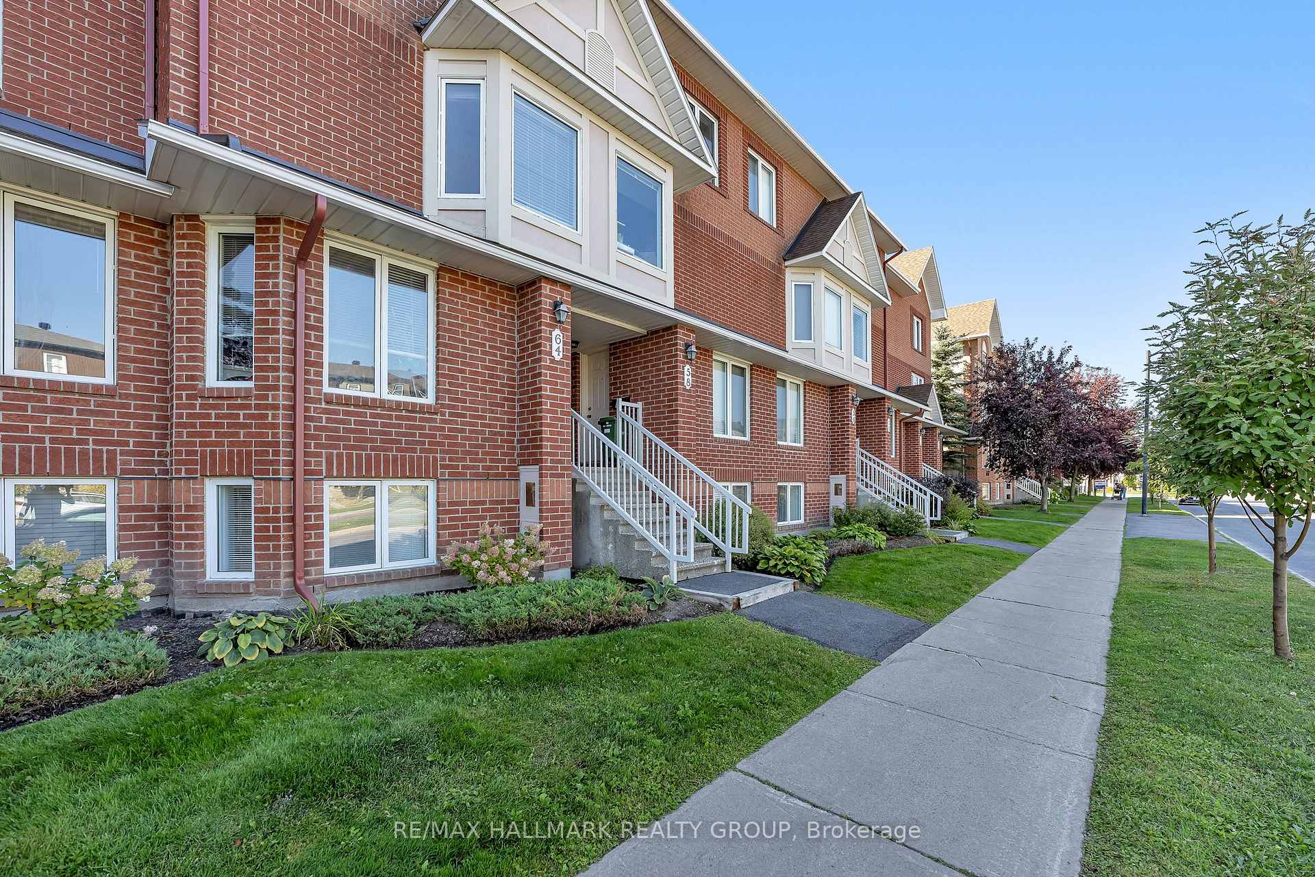 Photo 1 of 62 Lakepointe Drive, Ottawa, Avalon East — HOMEH
