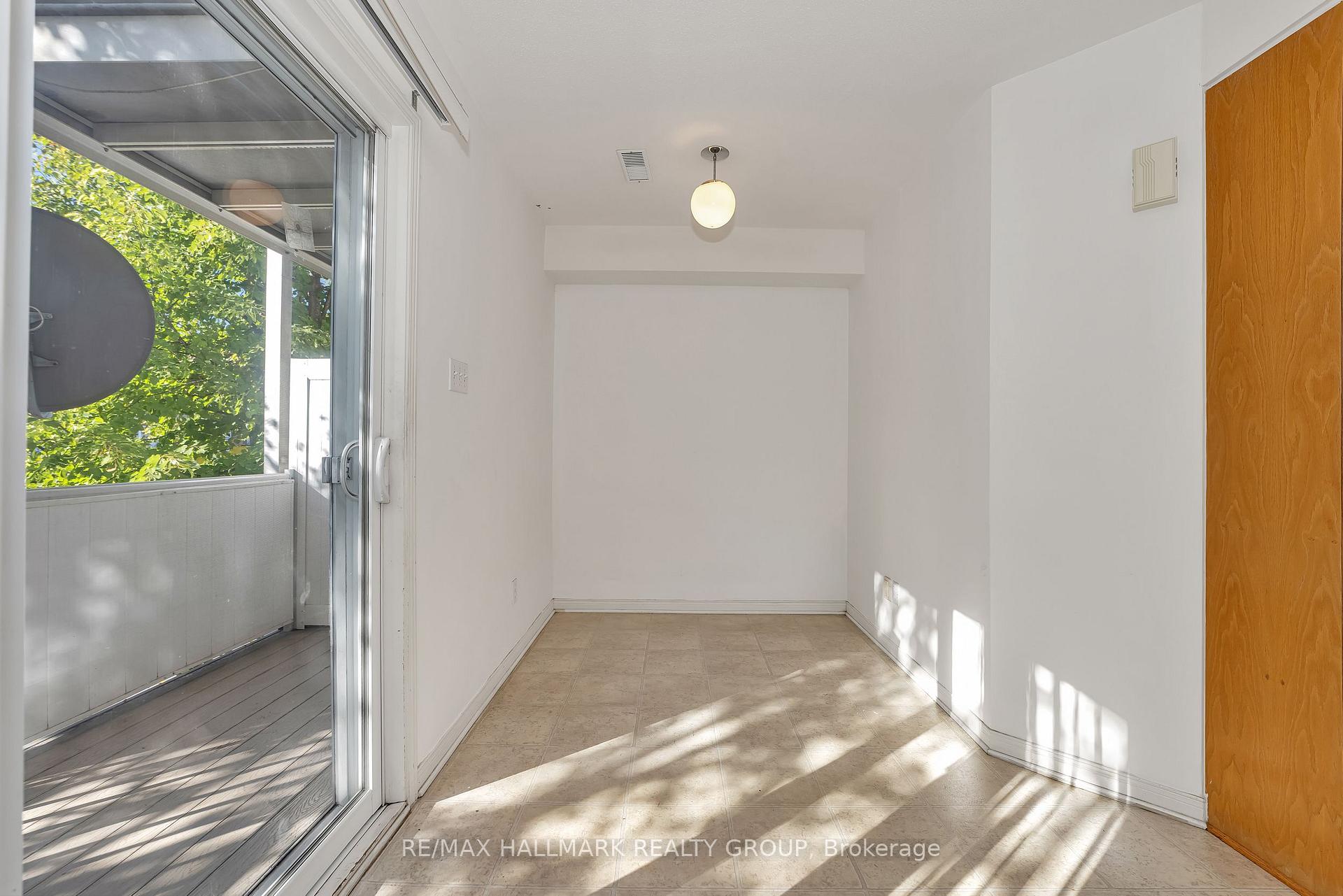 Photo 7 of 62 Lakepointe Drive, Ottawa, Avalon East — HOMEH