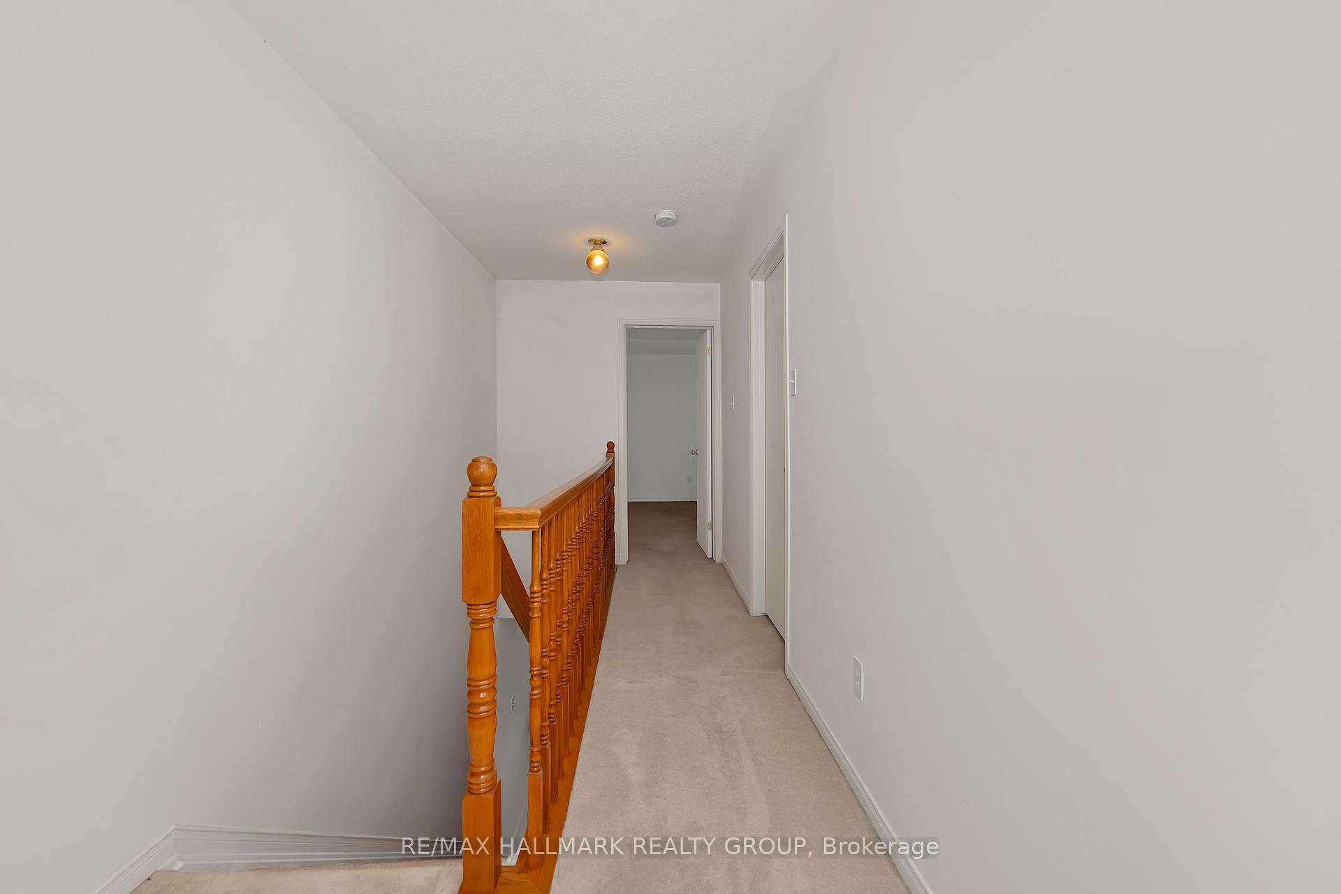 Photo 16 of 62 Lakepointe Drive, Ottawa, Avalon East — HOMEH