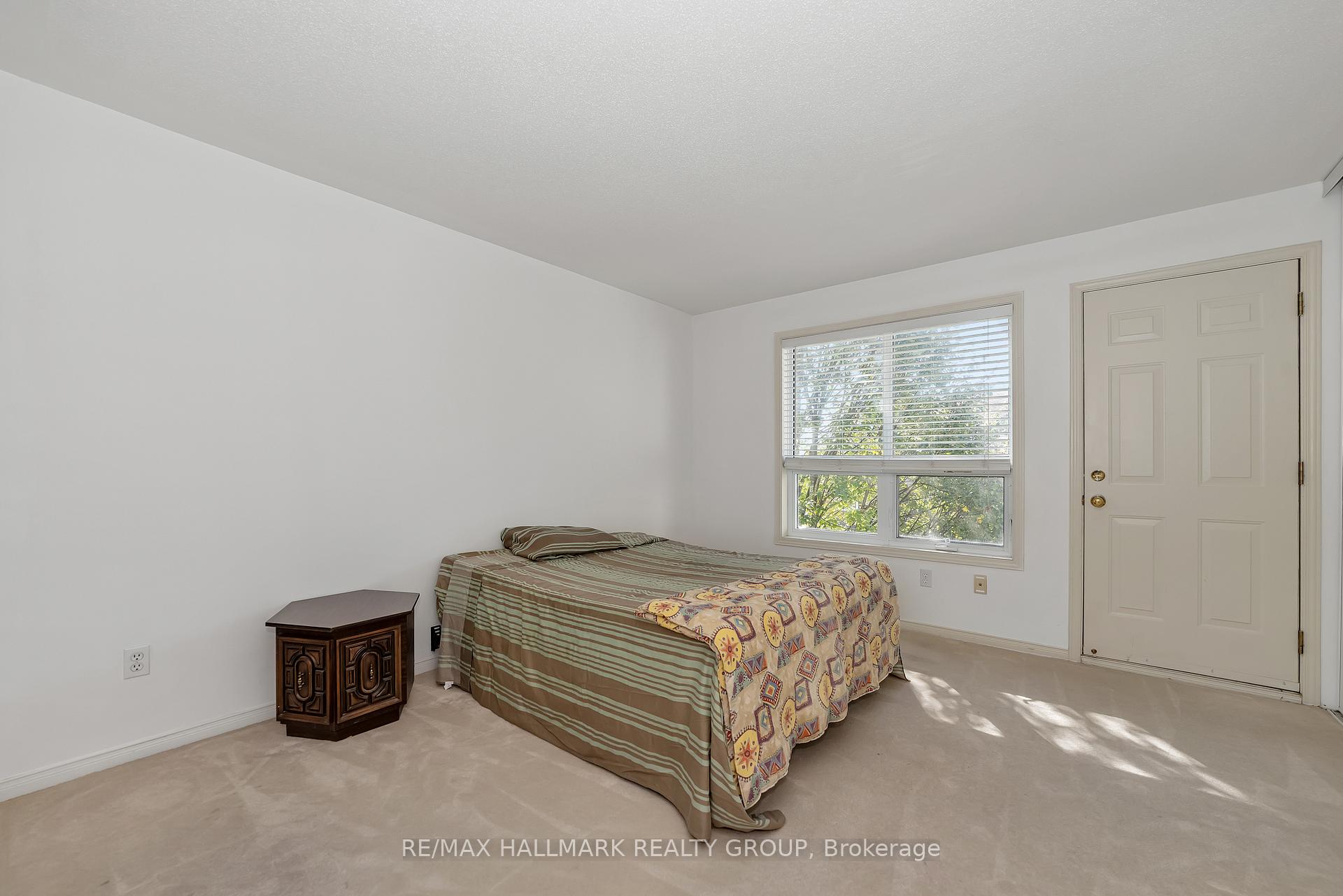 Photo 21 of 62 Lakepointe Drive, Ottawa, Avalon East — HOMEH