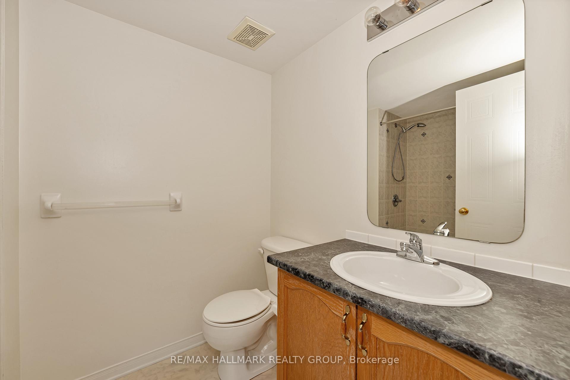 Photo 24 of 62 Lakepointe Drive, Ottawa, Avalon East — HOMEH