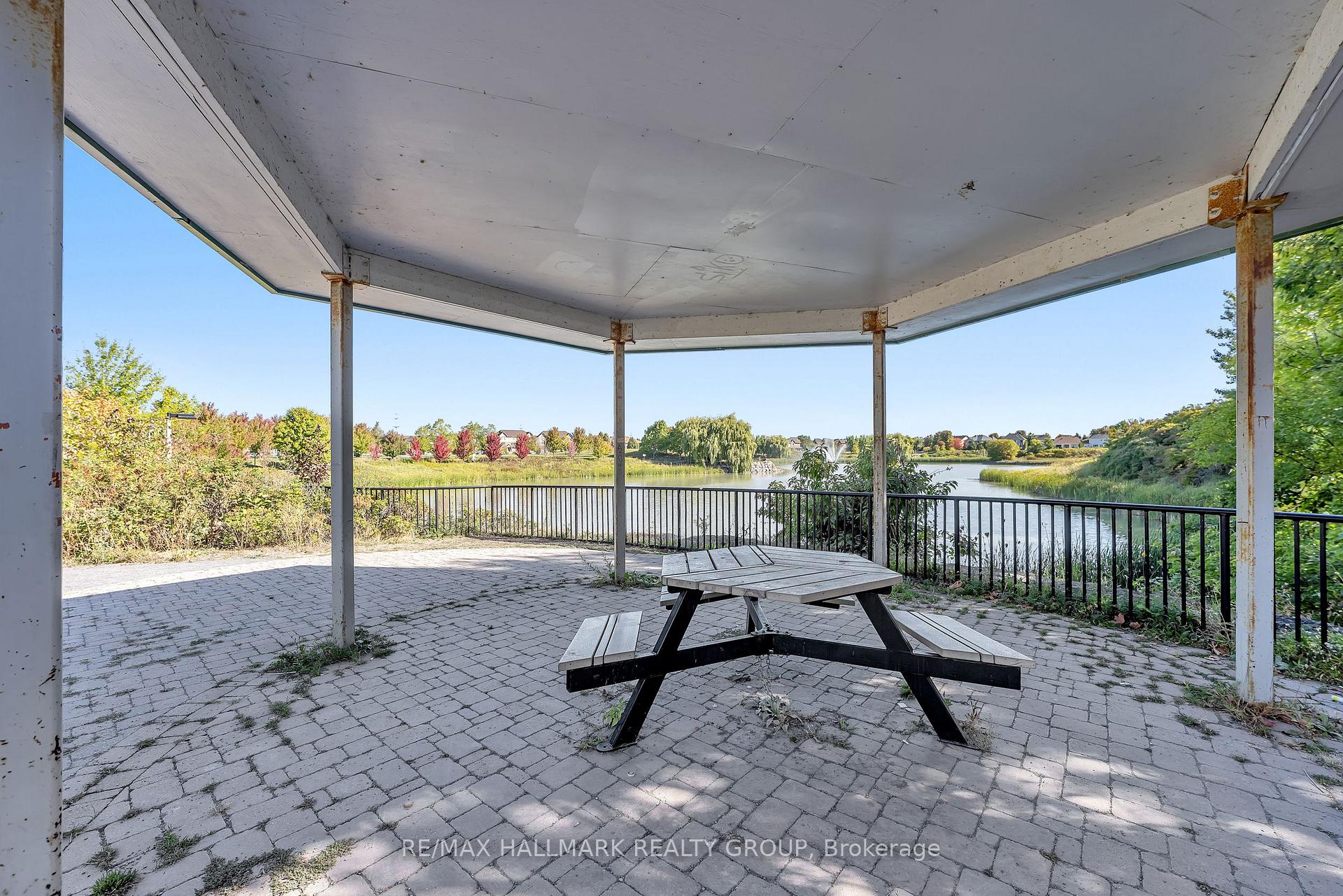 Photo 27 of 62 Lakepointe Drive, Ottawa, Avalon East — HOMEH