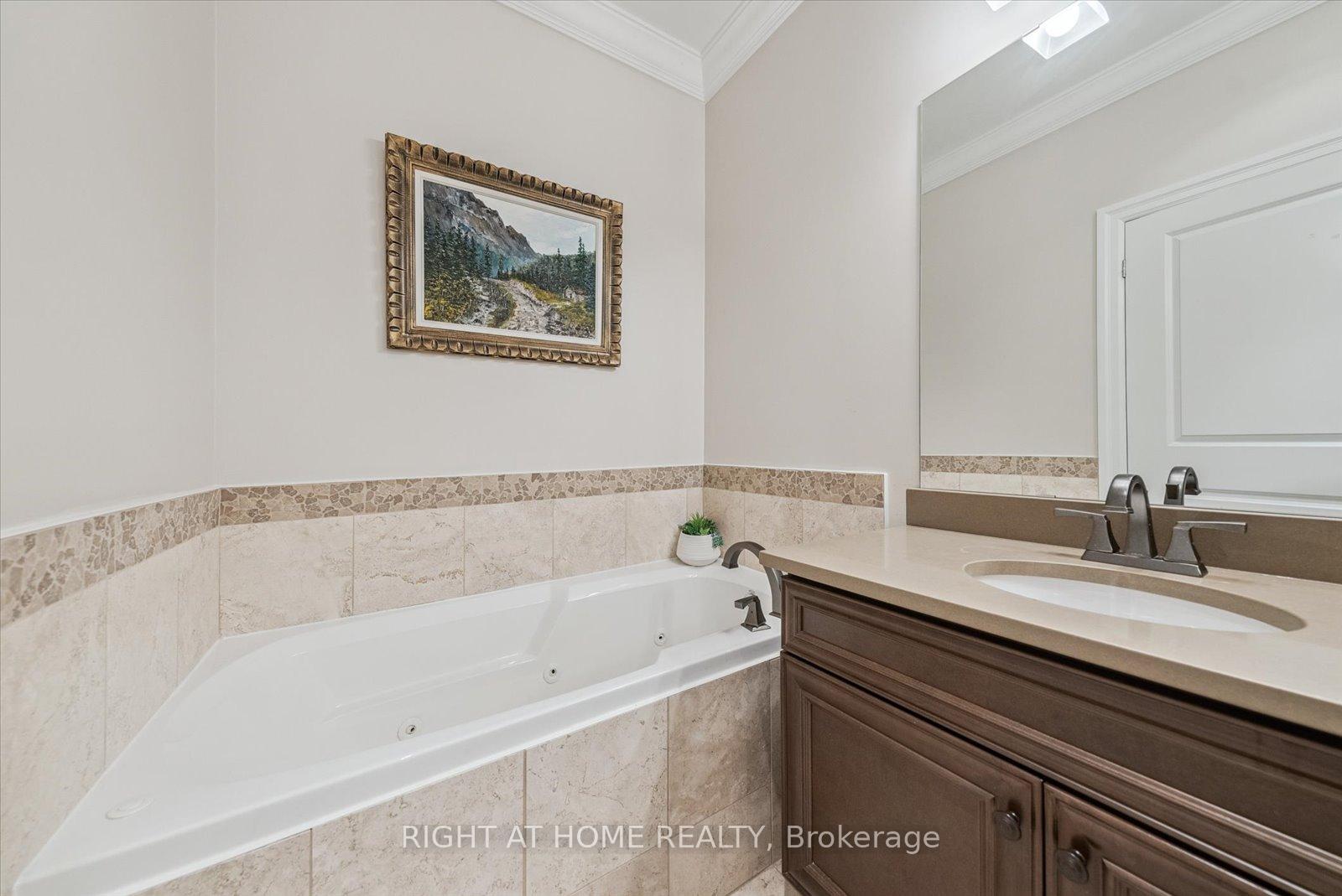 Photo 63 of Unit 128, 180 John West Way, Aurora, Bayview Wellington — HOMEH
