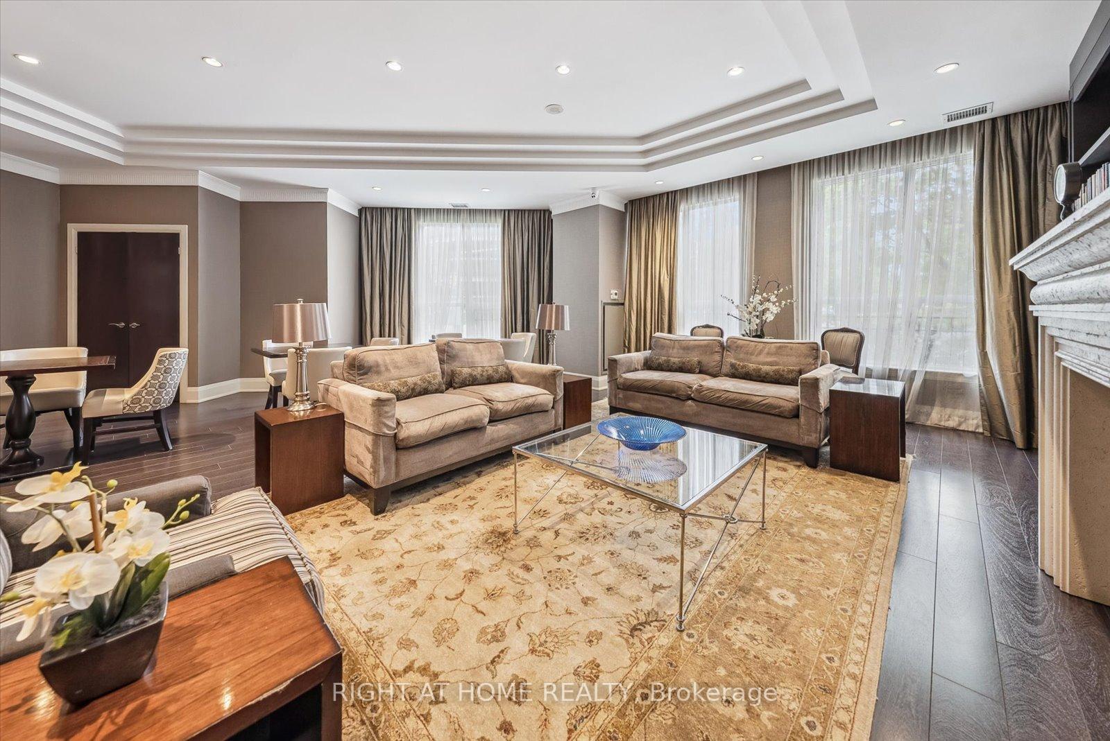 Photo 87 of Unit 128, 180 John West Way, Aurora, Bayview Wellington — HOMEH