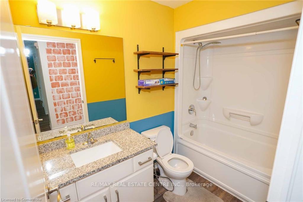 Photo 10 of Unit 227, 1284 Gordon Street E, Guelph, Kortright East — HOMEH