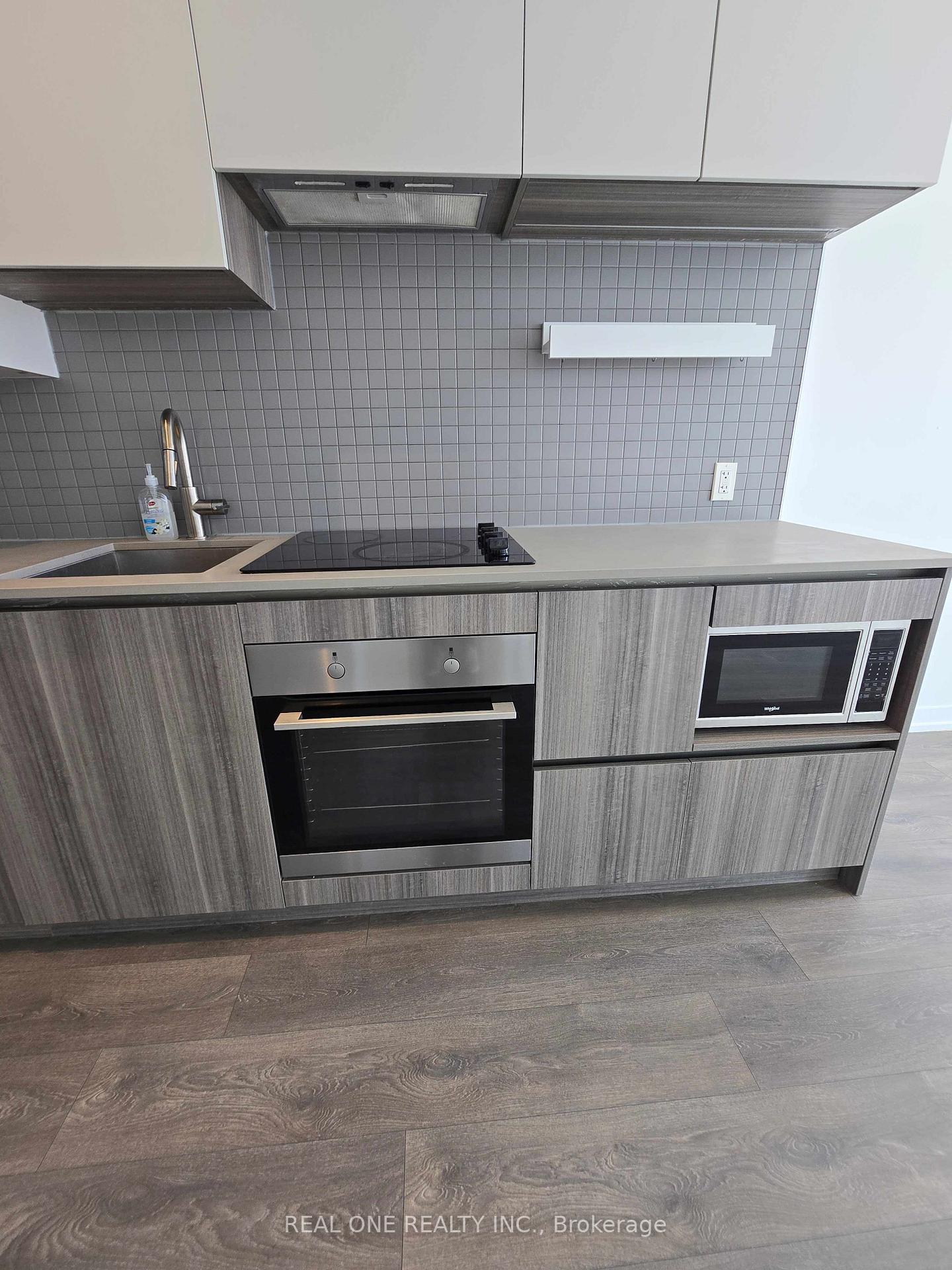 Photo 8 of Unit 2807, 898 Portage Parkway, Vaughan, Vaughan Corporate Centre — HOMEH