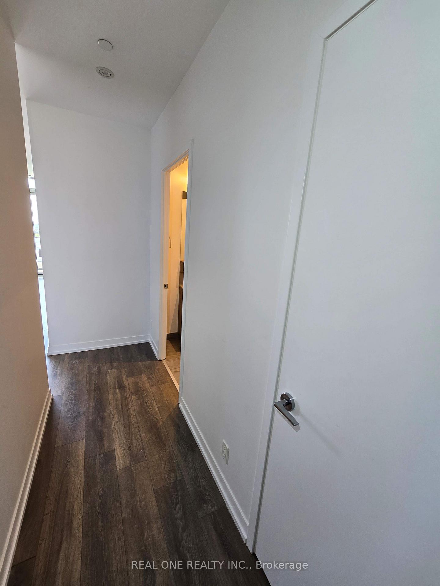 Photo 13 of Unit 2807, 898 Portage Parkway, Vaughan, Vaughan Corporate Centre — HOMEH
