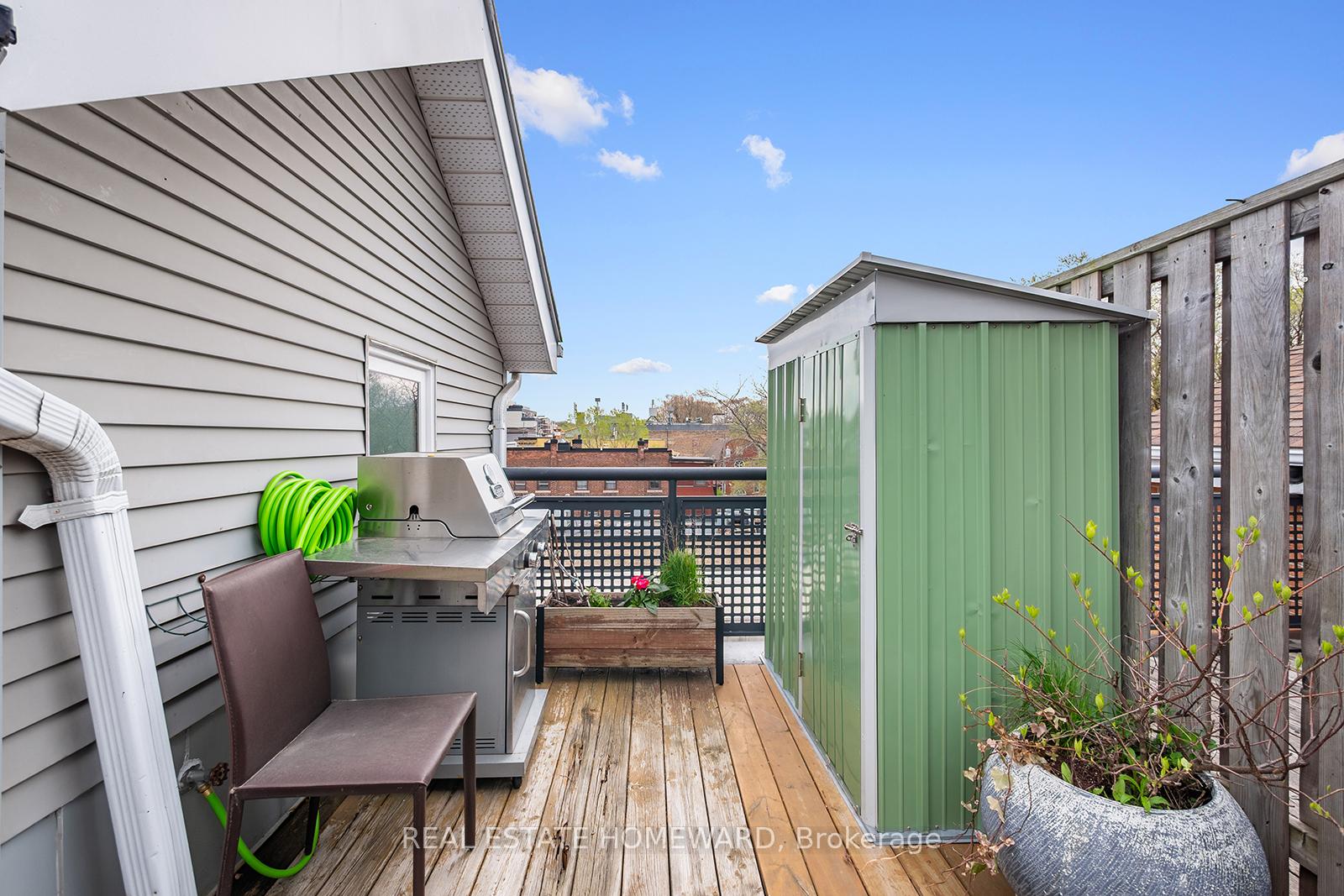 Photo 23 of Unit 301, 1941 Queen Street E, Toronto, The Beaches — HOMEH