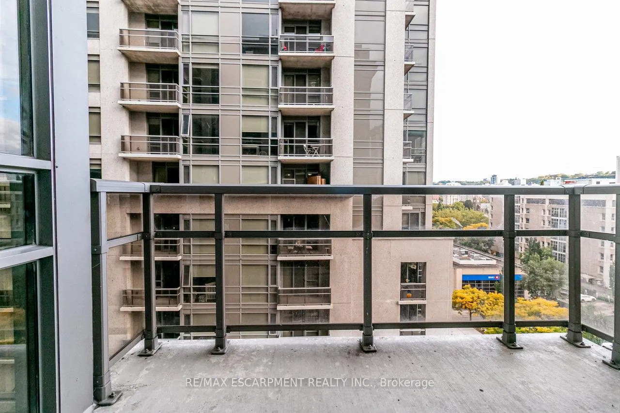 Photo 13 of Unit 801, 150 Main Street W, Hamilton, Central — HOMEH
