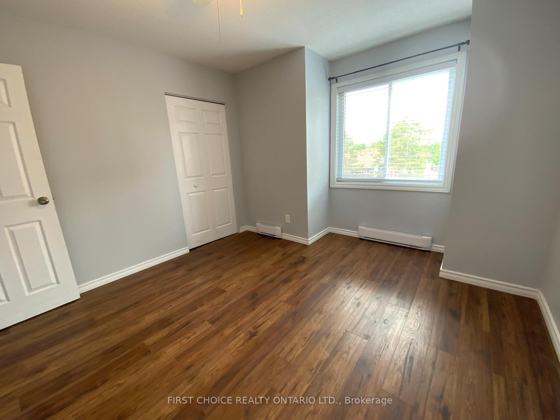 Photo 13 of Unit 408C, 2044 Arrowsmith Drive, Ottawa, Beacon Hill South — HOMEH