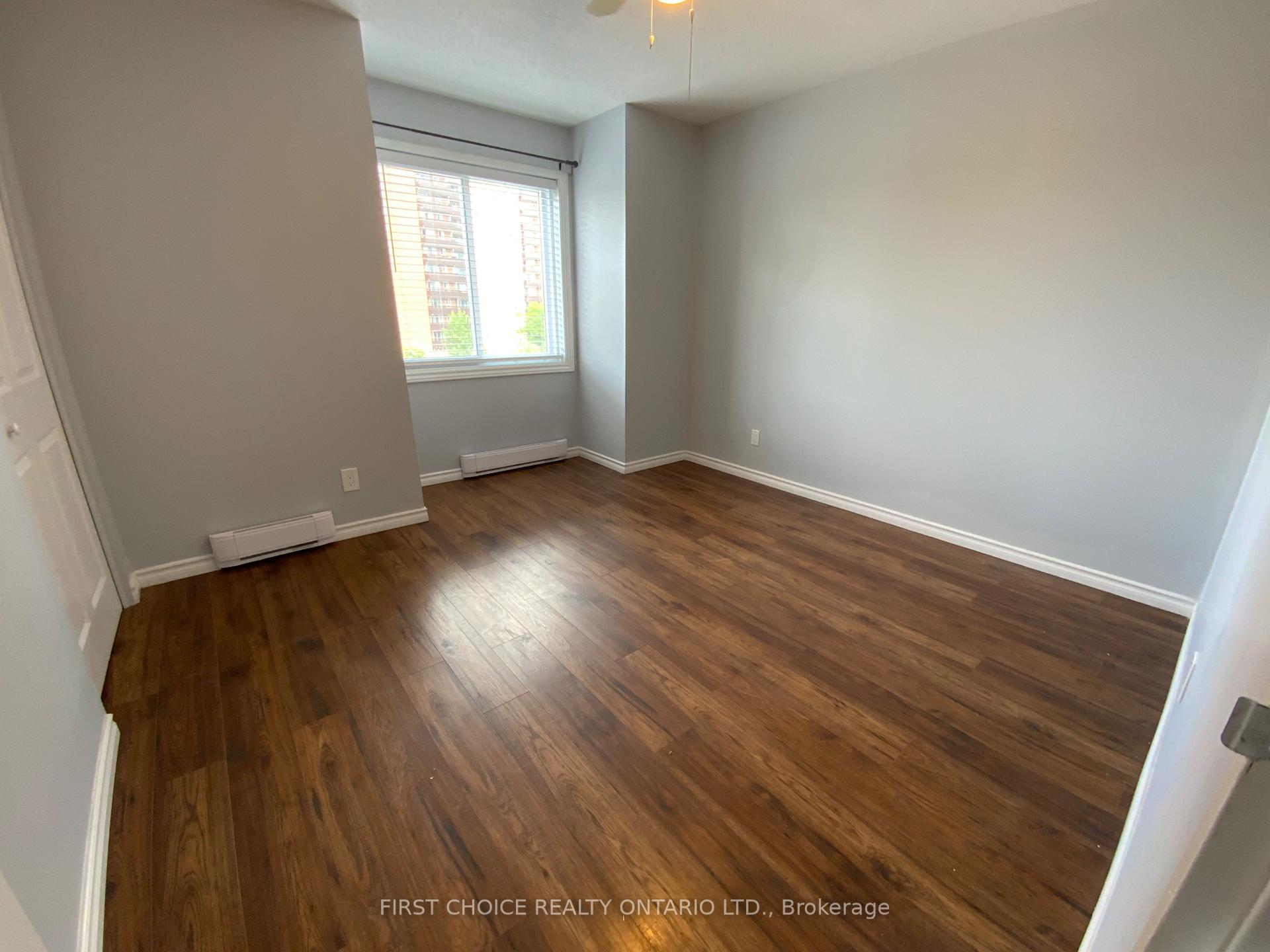Photo 15 of Unit 408C, 2044 Arrowsmith Drive, Ottawa, Beacon Hill South — HOMEH