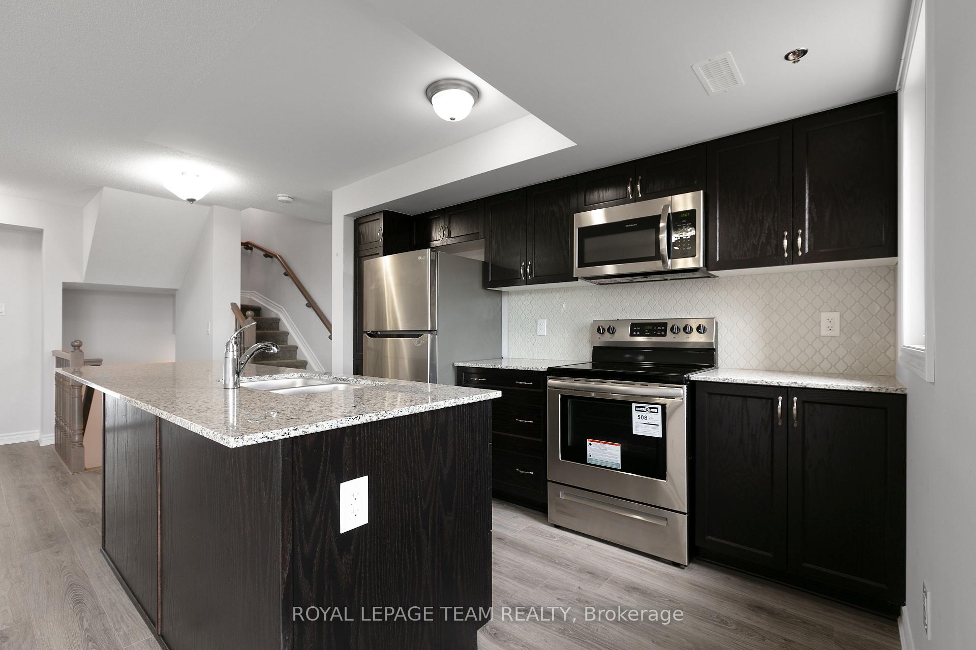 Photo 8 of Unit 75, 563 Ozawa Private, Ottawa, CFB Rockcliffe and Area — HOMEH