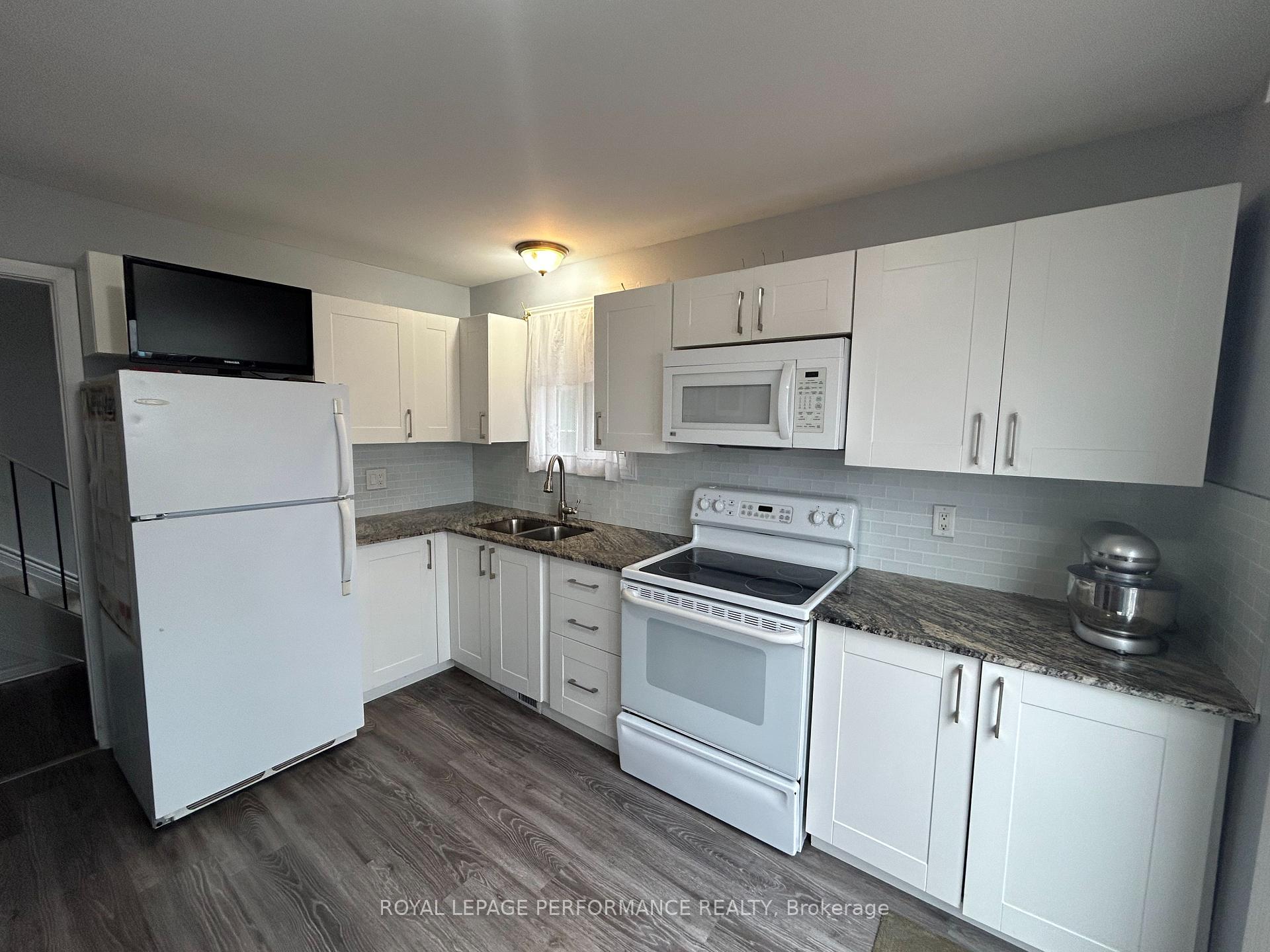 Photo 3 of Unit Unit 69, 2210 Loyola Avenue E, Ottawa, Beaconwood — HOMEH