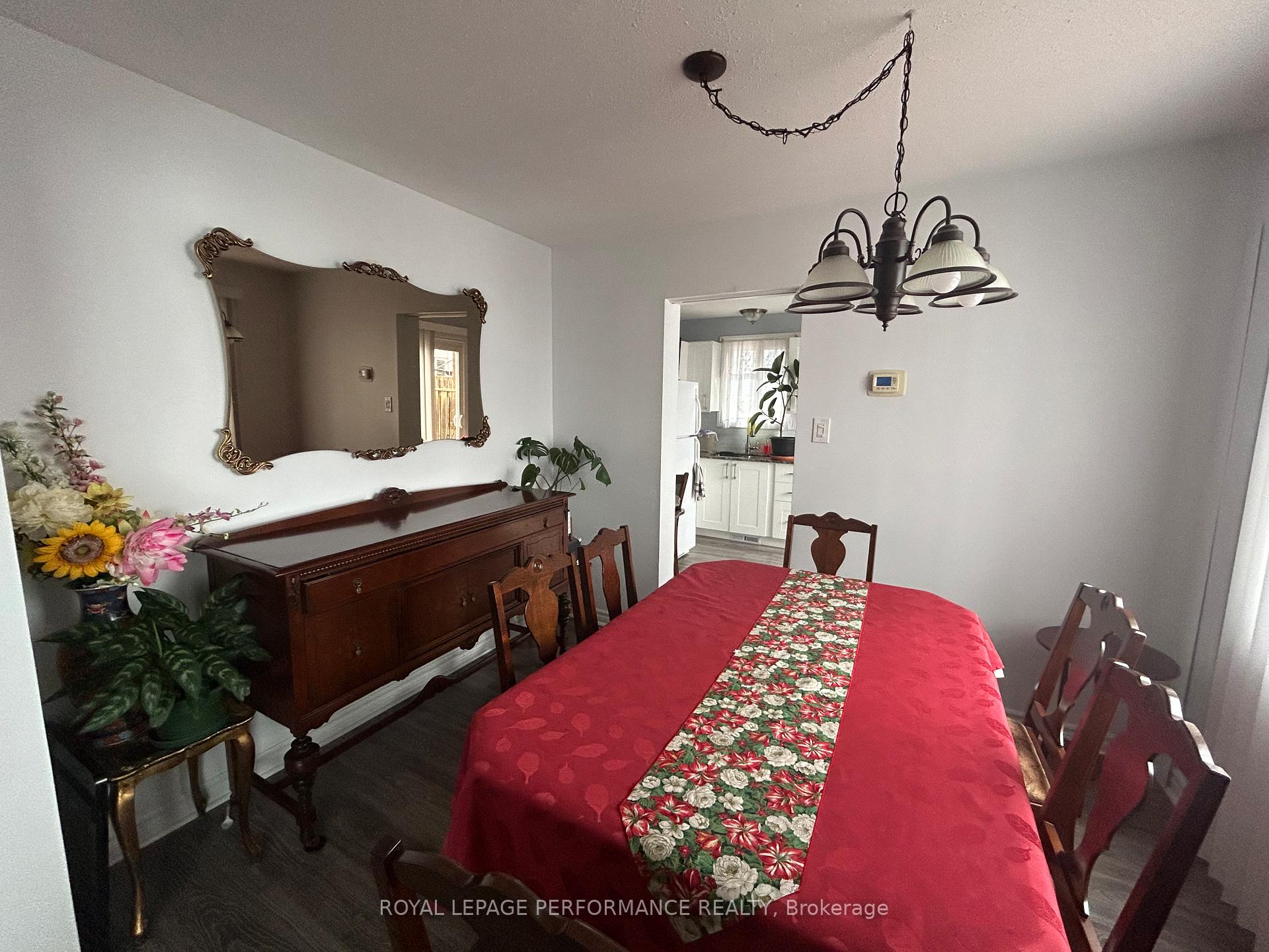 Photo 5 of Unit Unit 69, 2210 Loyola Avenue E, Ottawa, Beaconwood — HOMEH