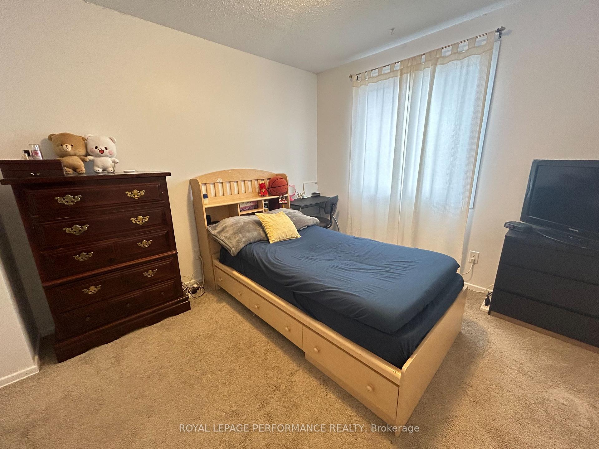 Photo 16 of Unit Unit 69, 2210 Loyola Avenue E, Ottawa, Beaconwood — HOMEH