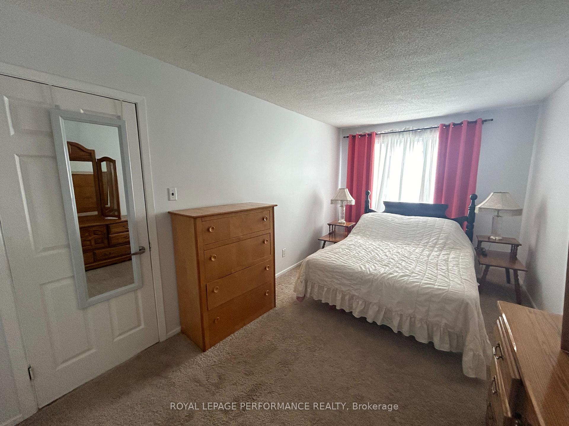 Photo 19 of Unit Unit 69, 2210 Loyola Avenue E, Ottawa, Beaconwood — HOMEH