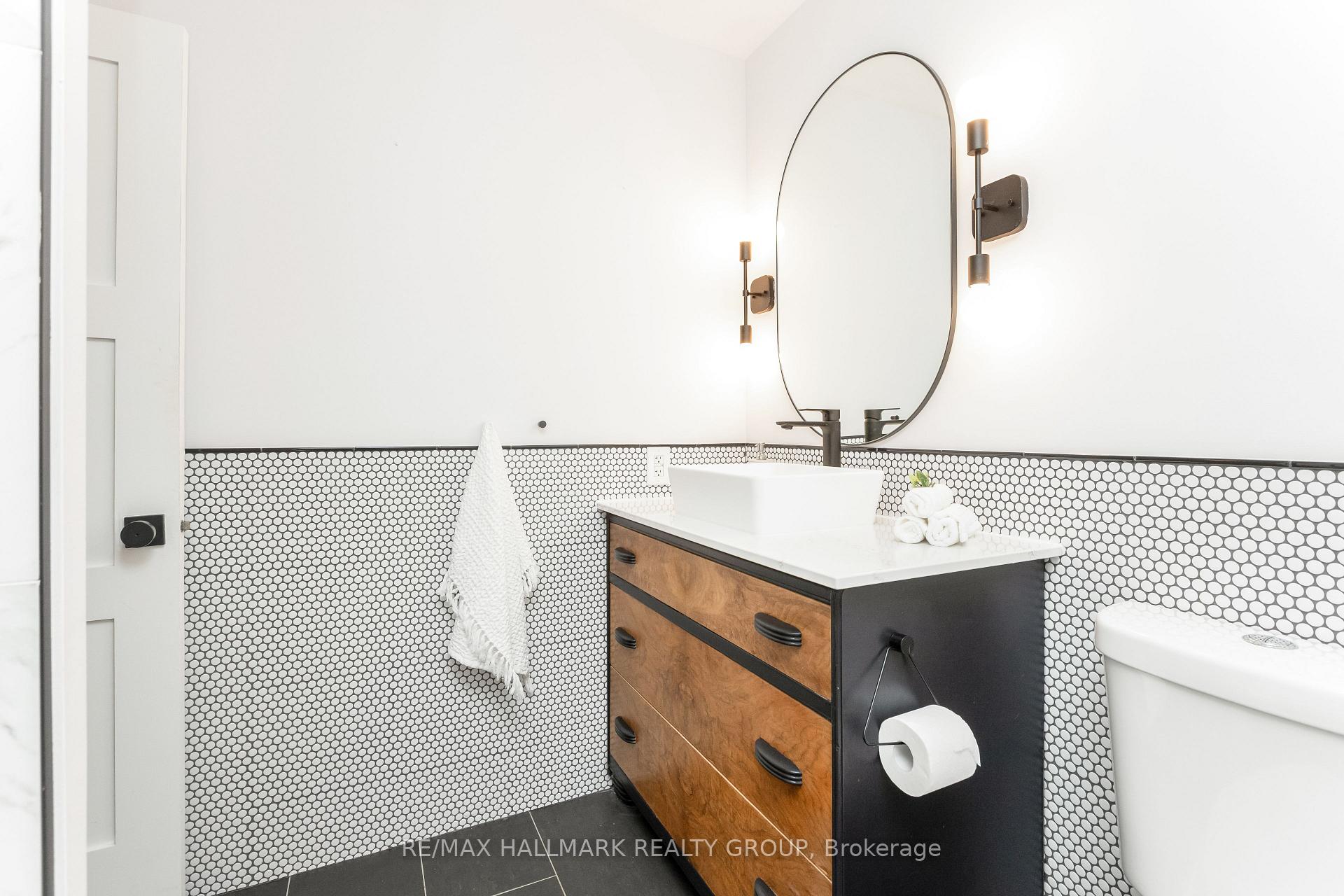 Photo 20 of Unit 1908, 324 Laurier Avenue W, Ottawa, Ottawa Centre — HOMEH