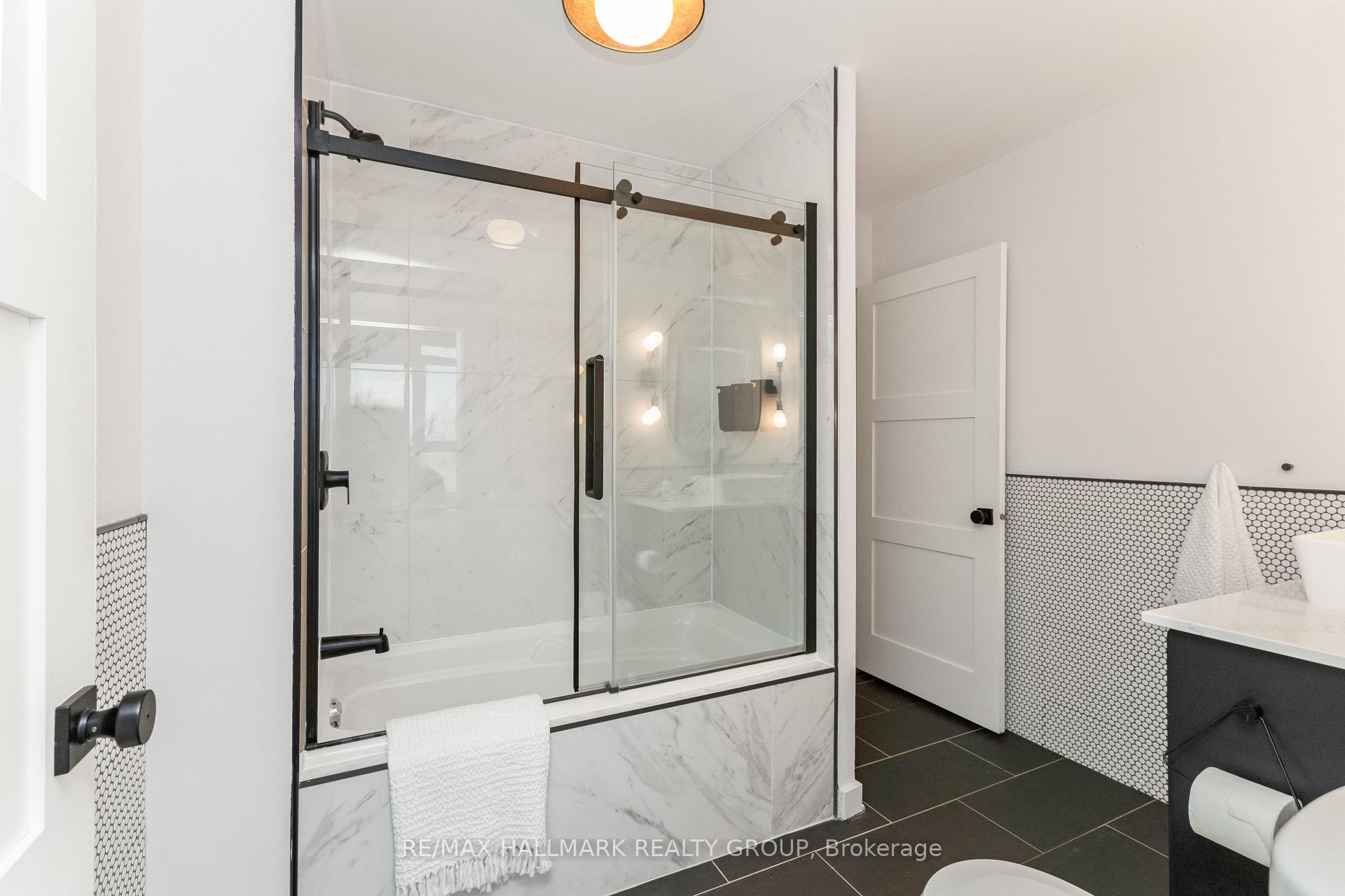 Photo 22 of Unit 1908, 324 Laurier Avenue W, Ottawa, Ottawa Centre — HOMEH