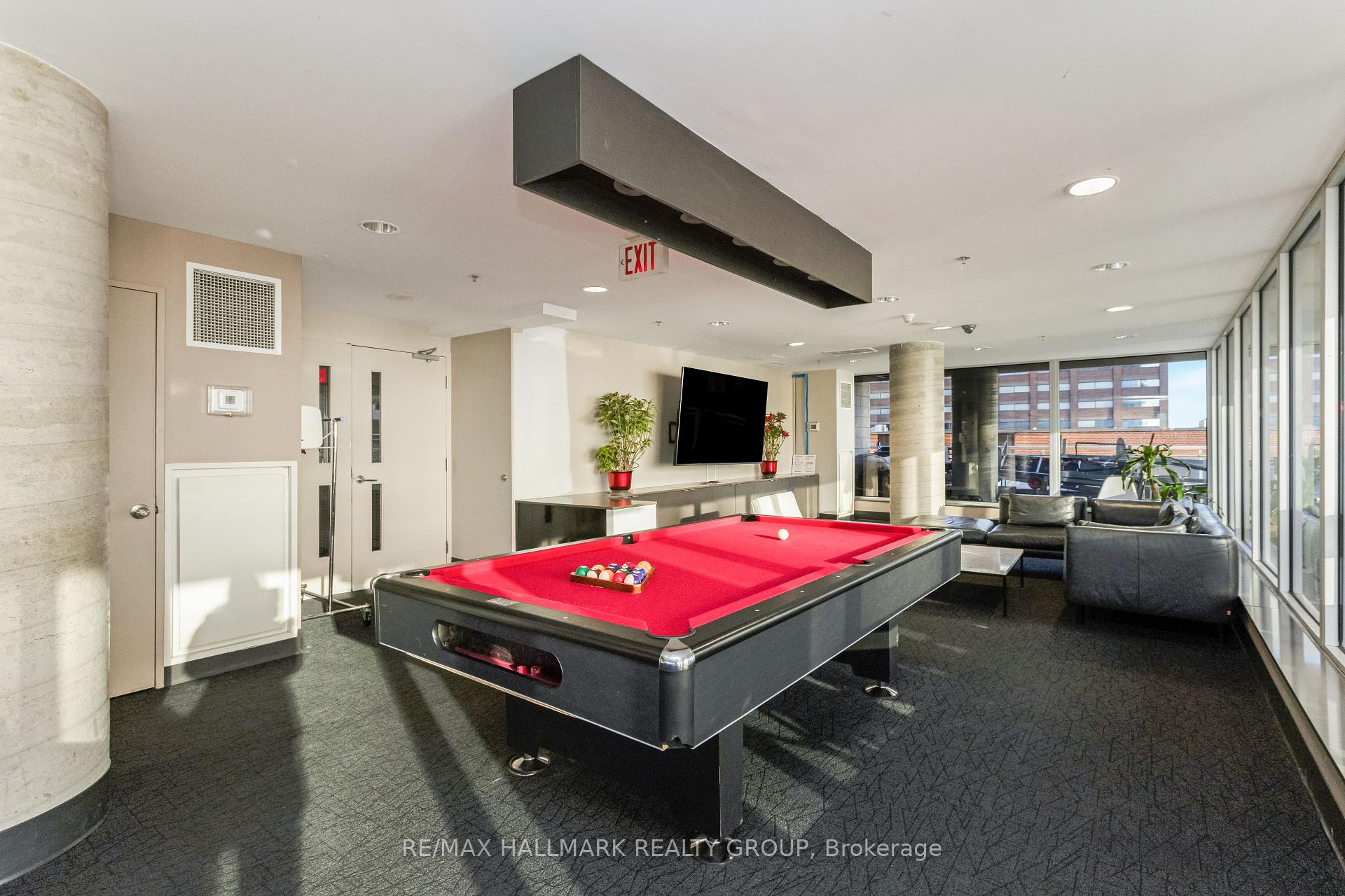 Photo 24 of Unit 1908, 324 Laurier Avenue W, Ottawa, Ottawa Centre — HOMEH