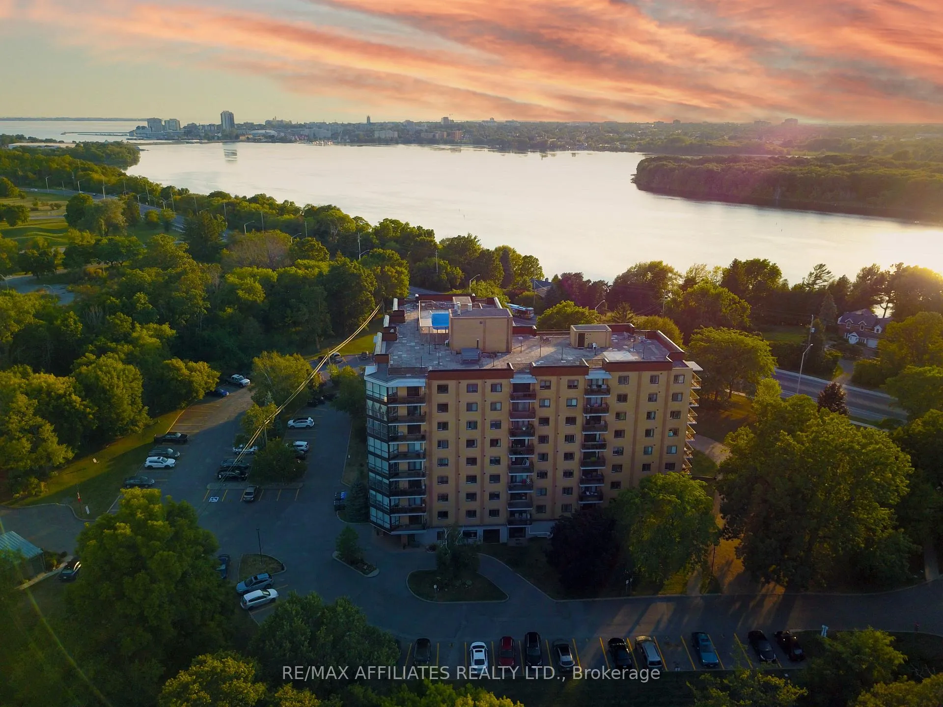 Front of Unit 309, 120 Barrett Court