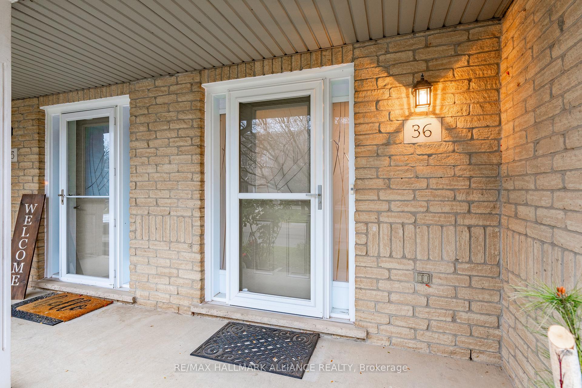 Photo 2 of Unit 36, 76 Frances Avenue, Hamilton, Stoney Creek — HOMEH