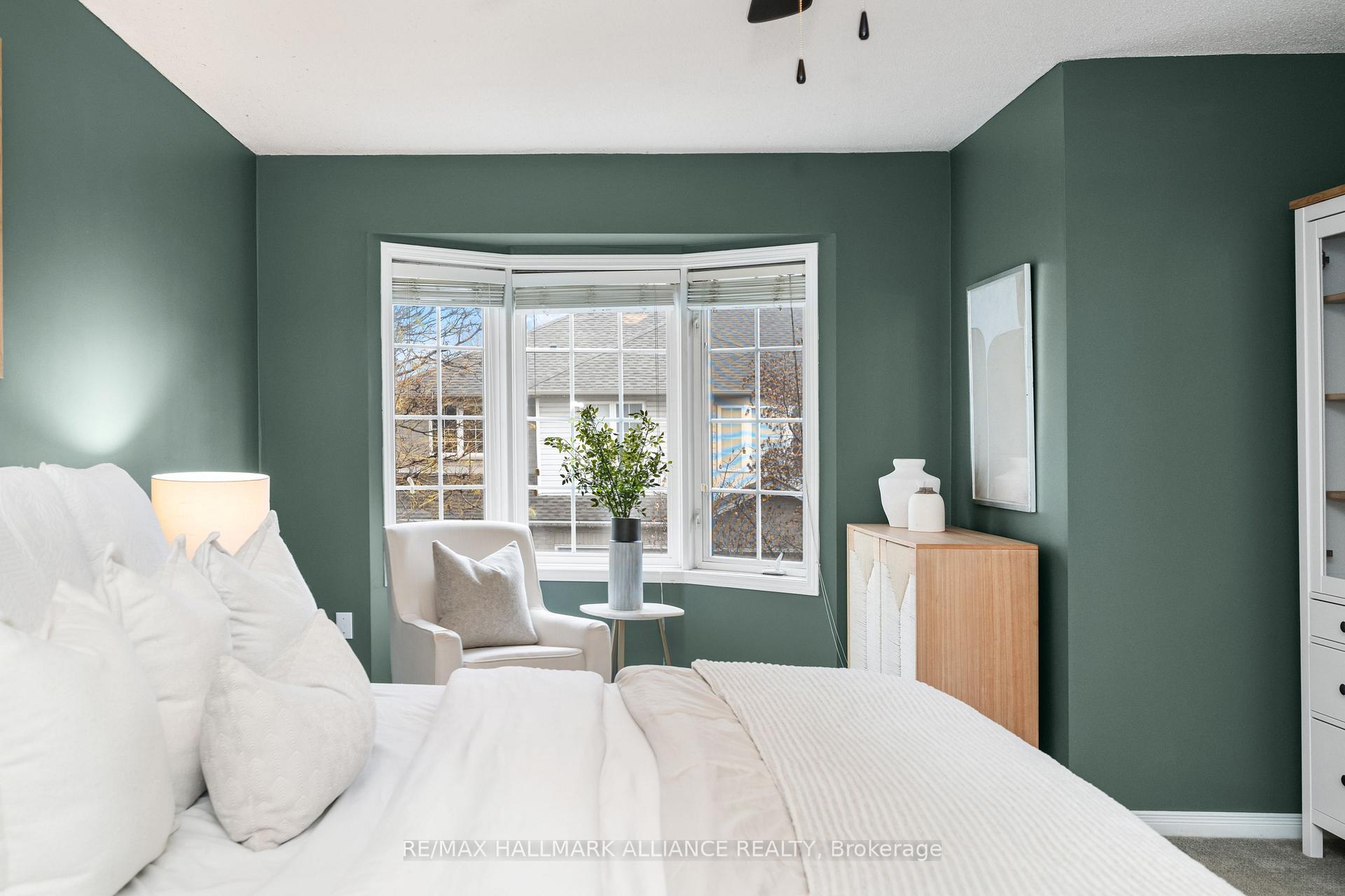 Photo 21 of Unit 36, 76 Frances Avenue, Hamilton, Stoney Creek — HOMEH