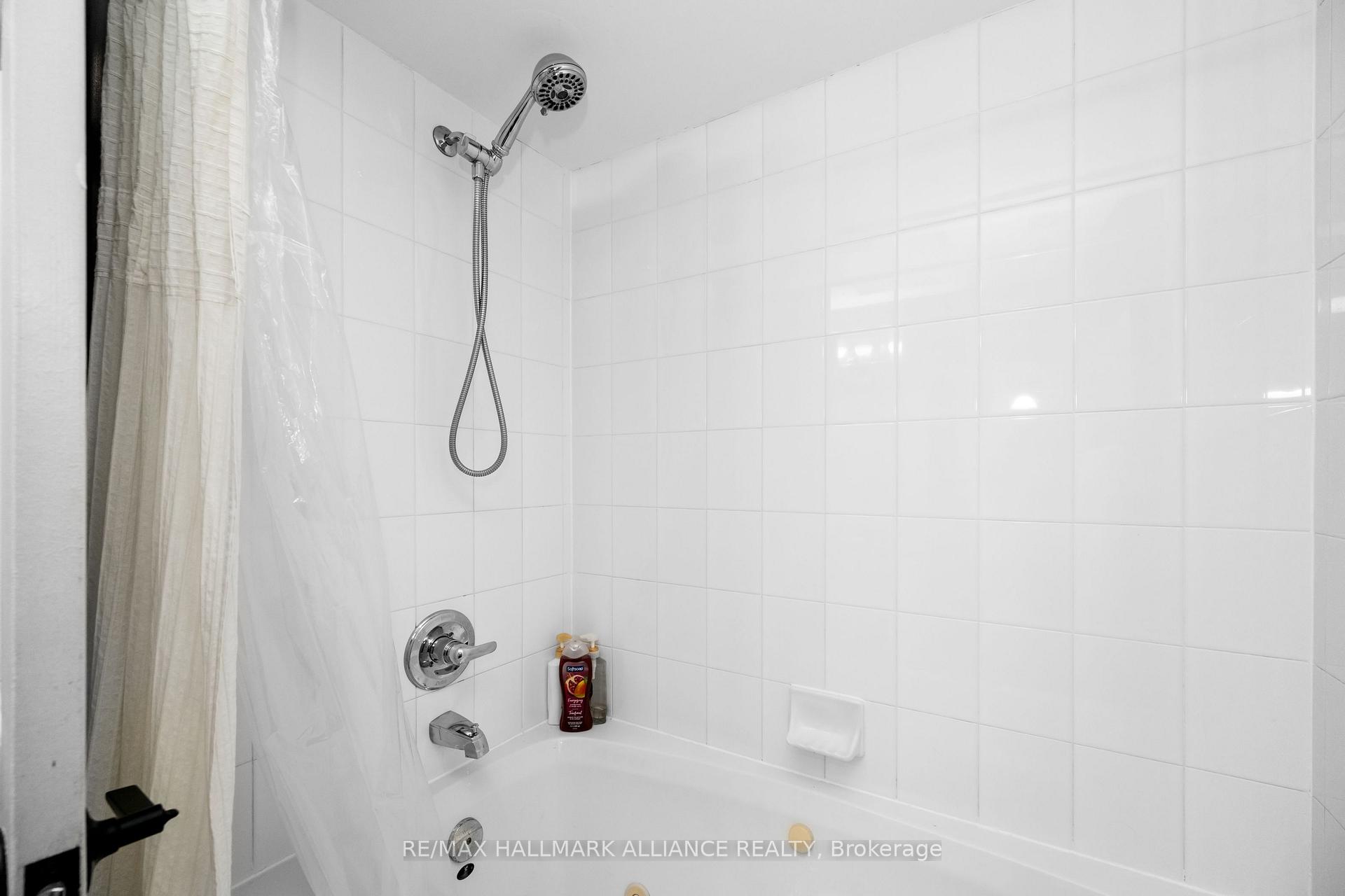 Photo 27 of Unit 36, 76 Frances Avenue, Hamilton, Stoney Creek — HOMEH