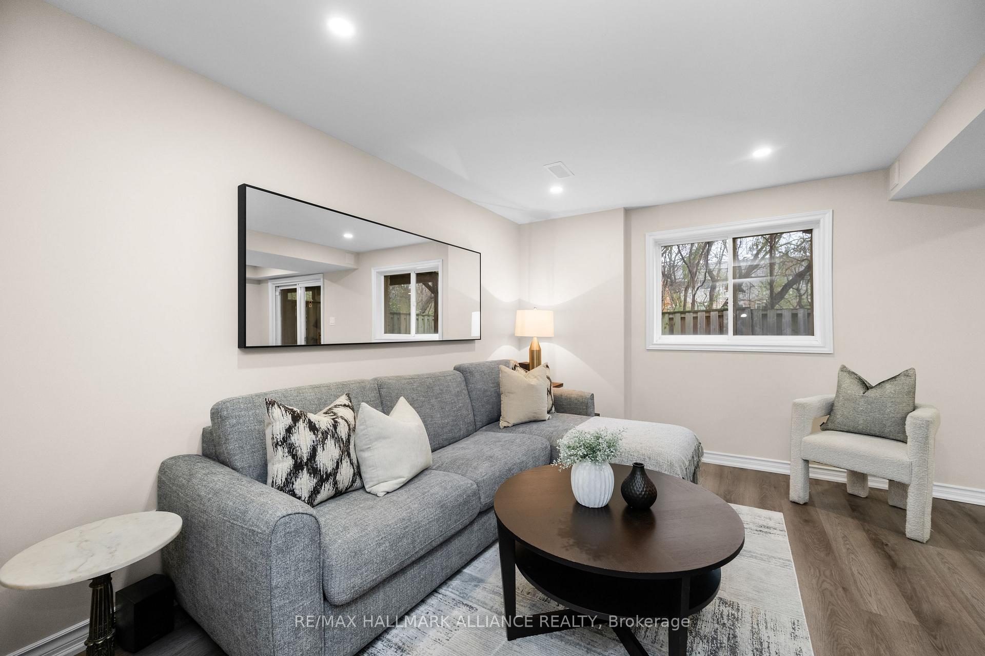 Photo 29 of Unit 36, 76 Frances Avenue, Hamilton, Stoney Creek — HOMEH
