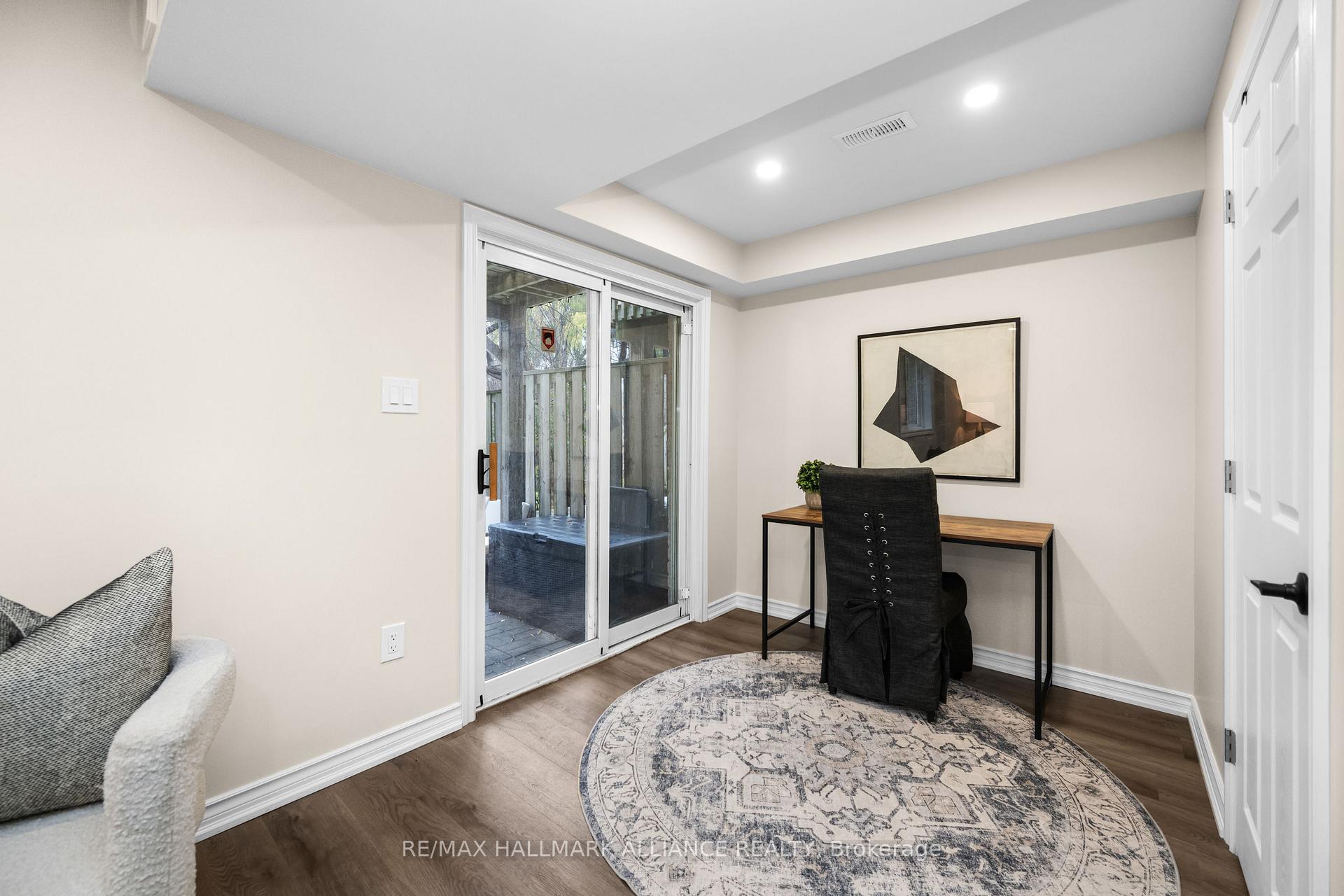 Photo 32 of Unit 36, 76 Frances Avenue, Hamilton, Stoney Creek — HOMEH